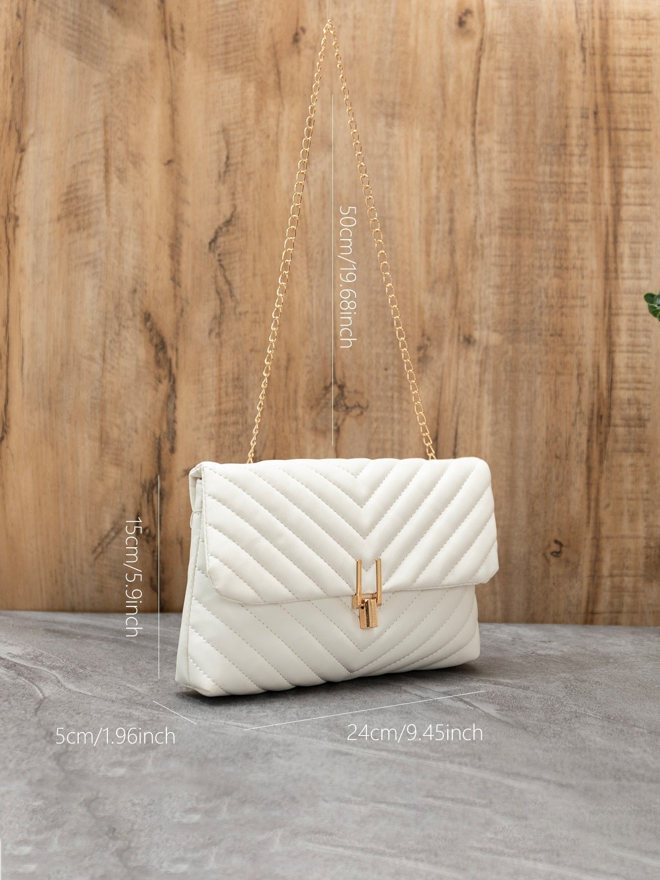 Chevron Pattern Chain Square Bag