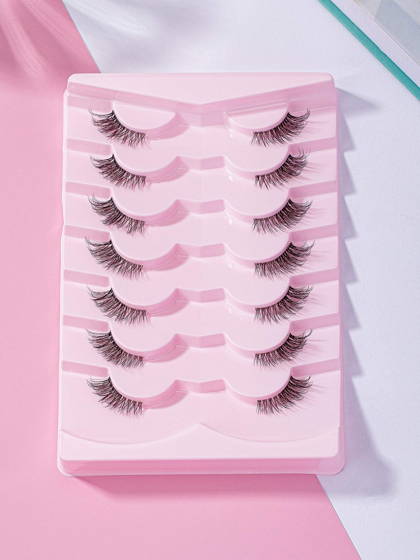 7Pairs/Set Casual Daily Wear Transparent Stem 3D Cross Design Eyelashes for Eye Enlarging, 0.5-1.3Cm
