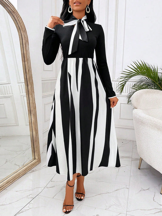 SHEIN Lady Striped Print Tie Neck Dress