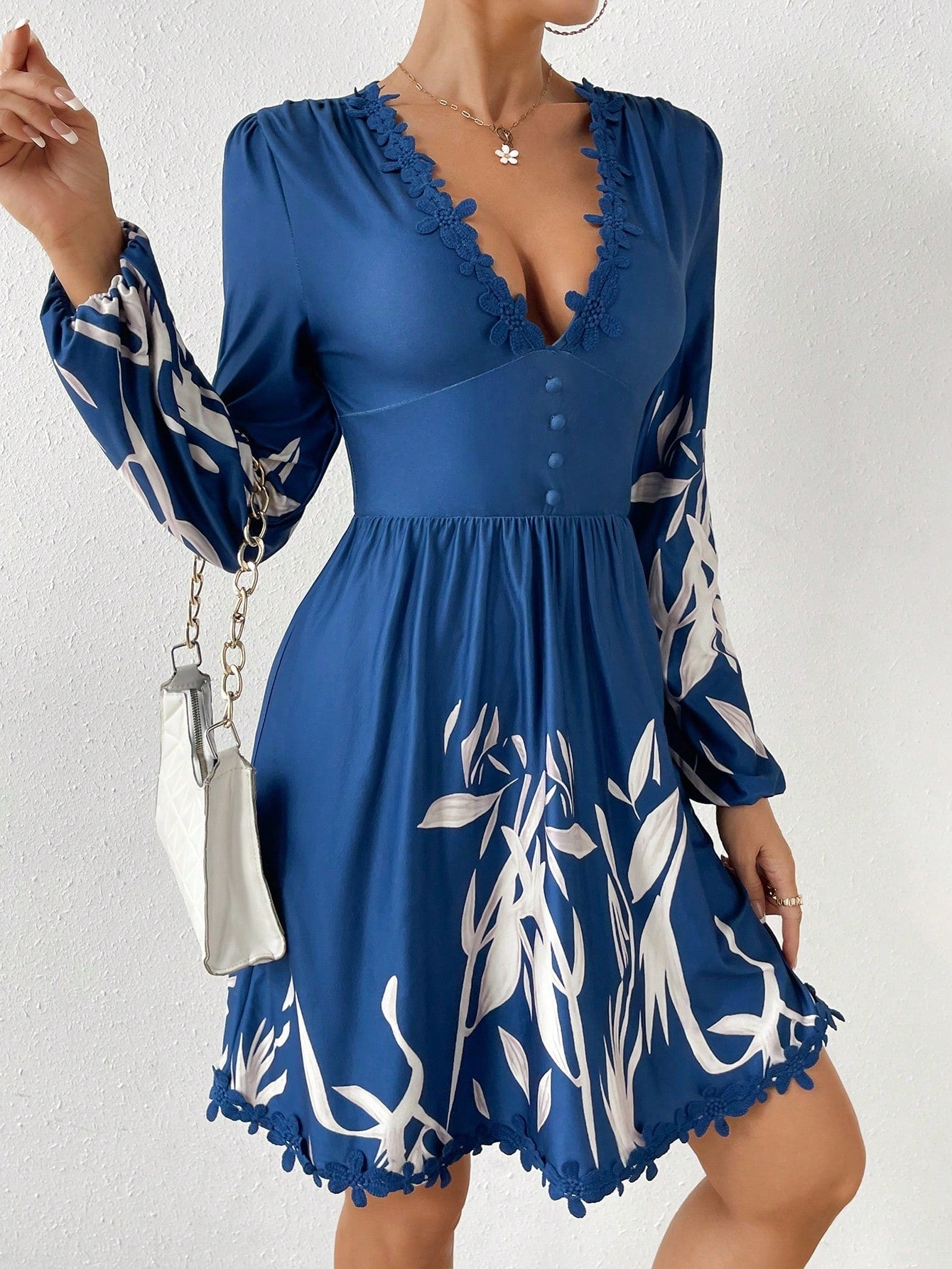 SHEIN VCAY Plants Print Guipure Lace Trim Lantern Sleeve Dress