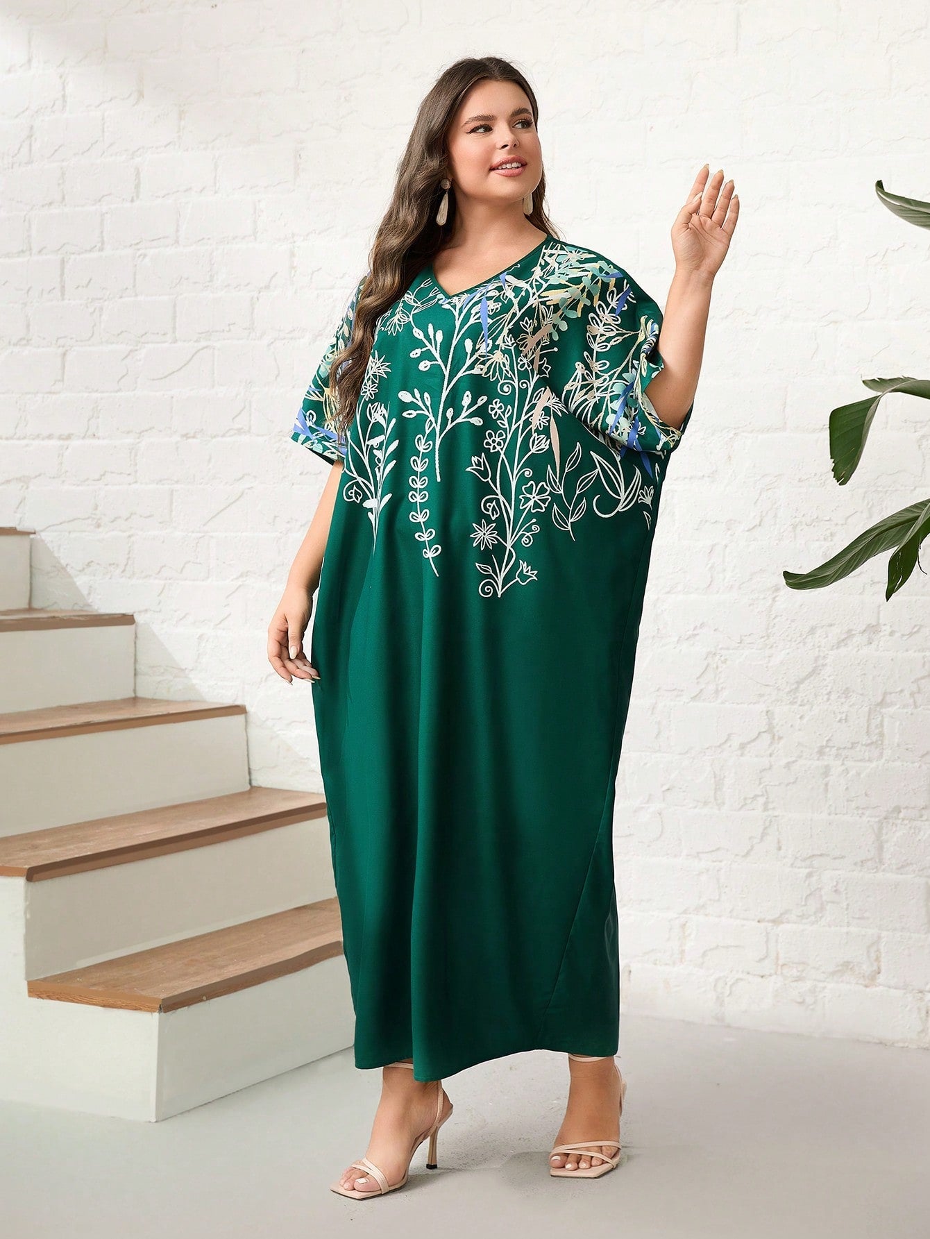 SHEIN Mulvari plus Floral Print Batwing Sleeve Dress