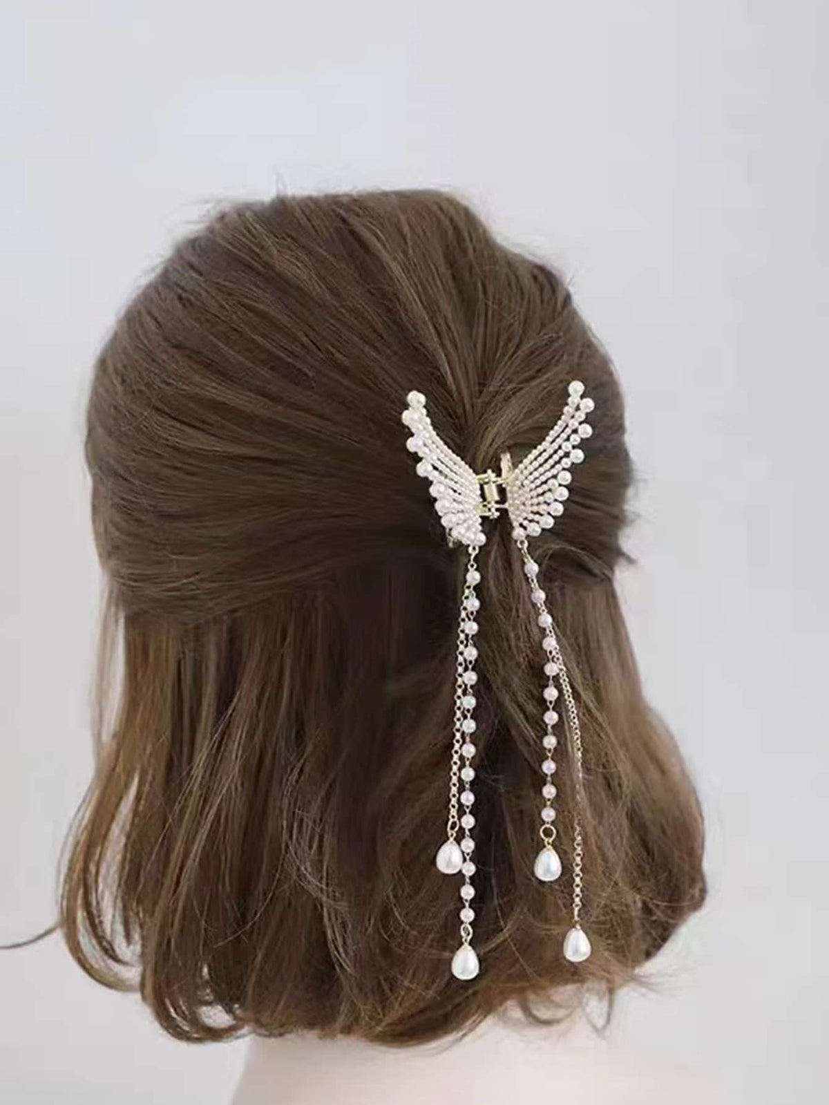 Faux Pearl Butterfly Design Hair Claw