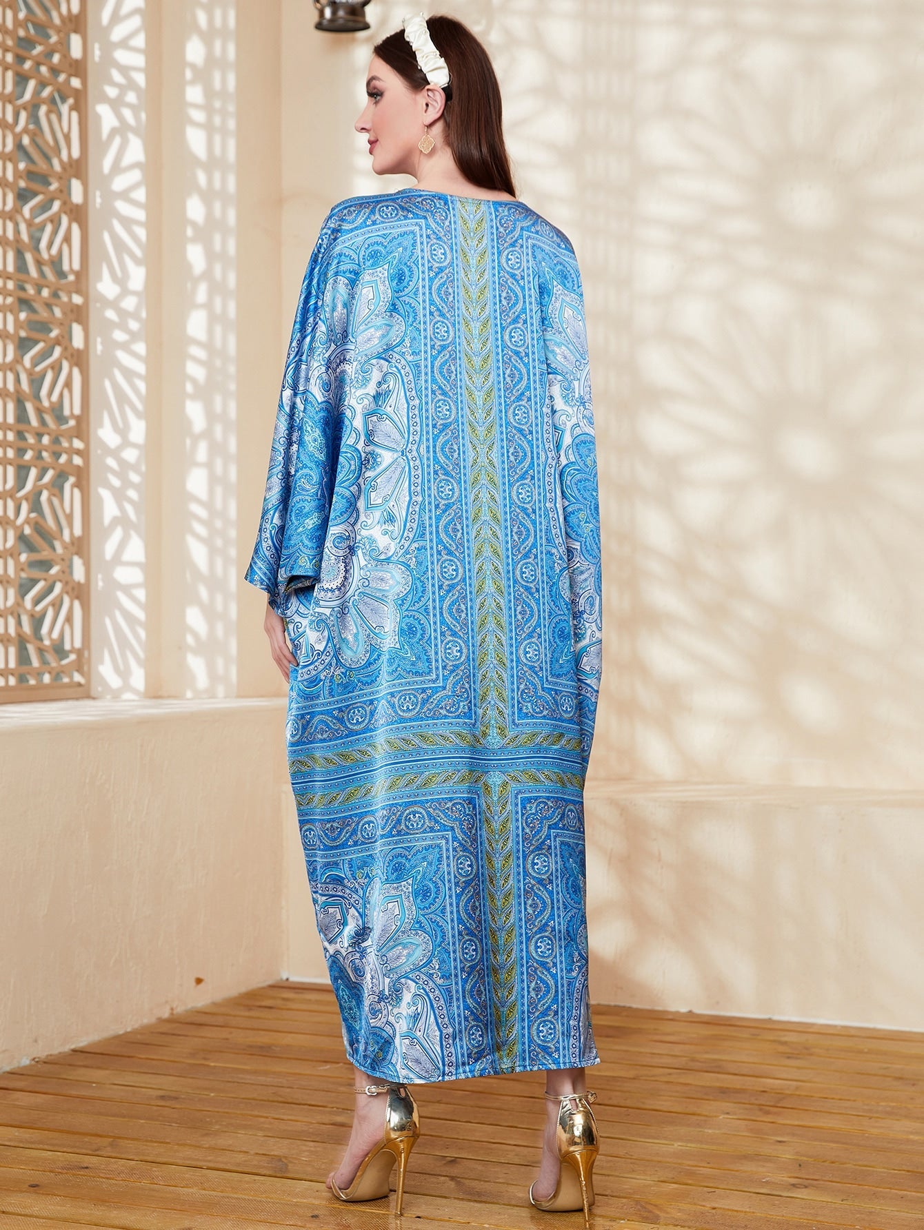 SHEIN Najma Graphic Print Batwing Sleeve Kaftan Dress