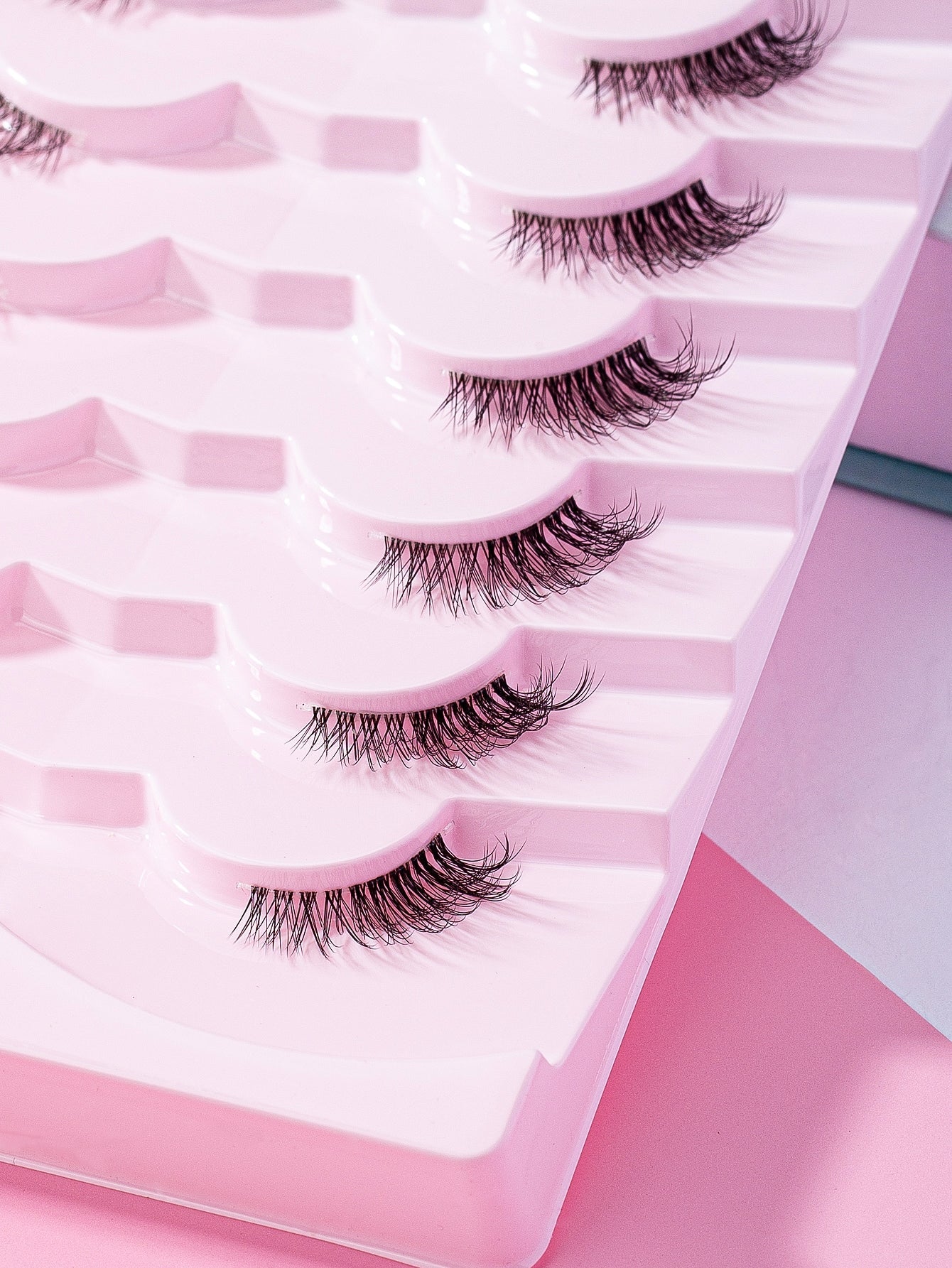 7Pairs/Set Casual Daily Wear Transparent Stem 3D Cross Design Eyelashes for Eye Enlarging, 0.5-1.3Cm