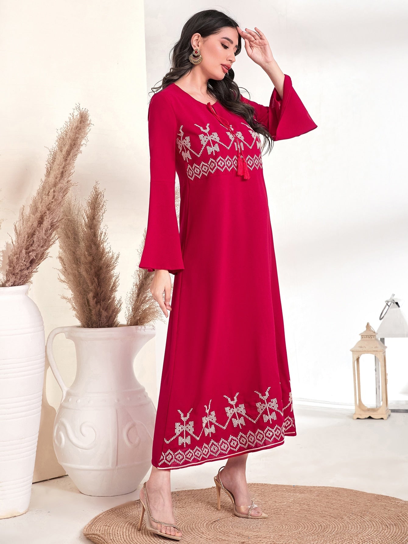 SHEIN Najma Floral Pattern Trumpet Sleeve Tunic Dress