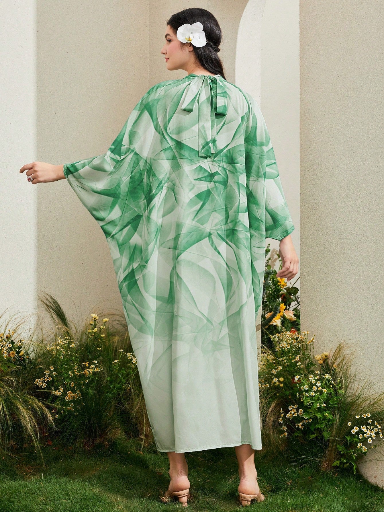 SHEIN Najma Allover Print Batwing Sleeve Kaftan