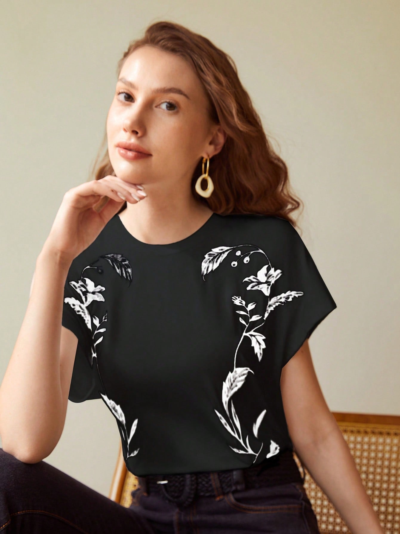 MOTF PREMIUM FLORAL PRINT BAT-WING SLEEVE TEE