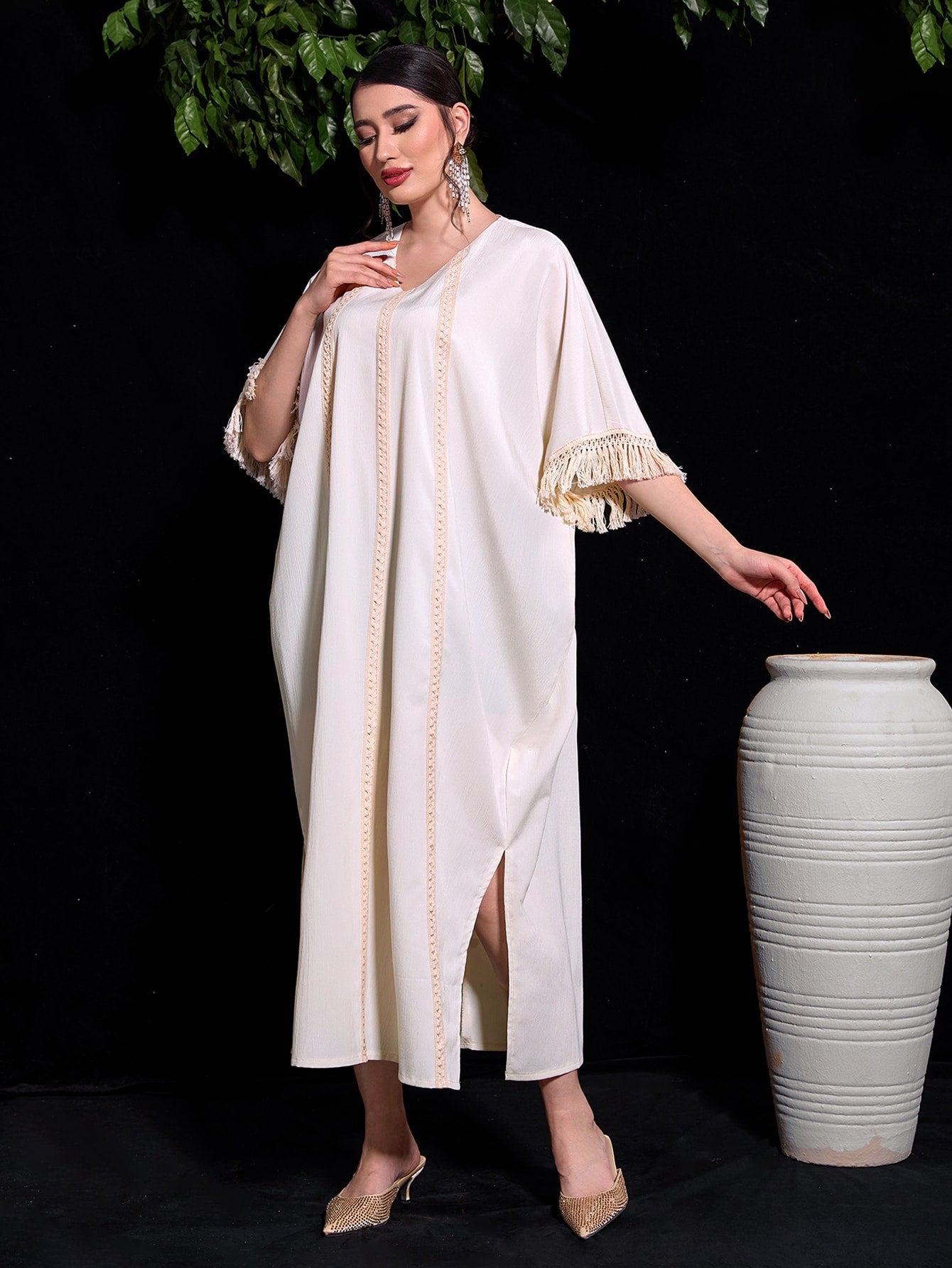 SHEIN Najma Fringe Trim Batwing Sleeve Split Hem Kaftan