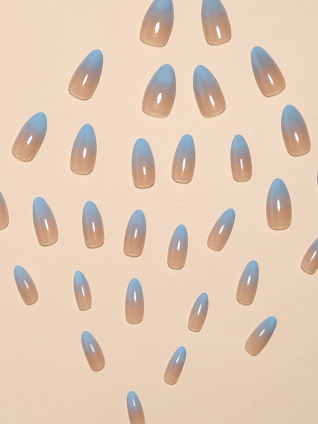 30Pcs/Set Long Pointed Sky Blue Gradient False Nails with 1Pc Nail File, 1Pc Jelly Glue