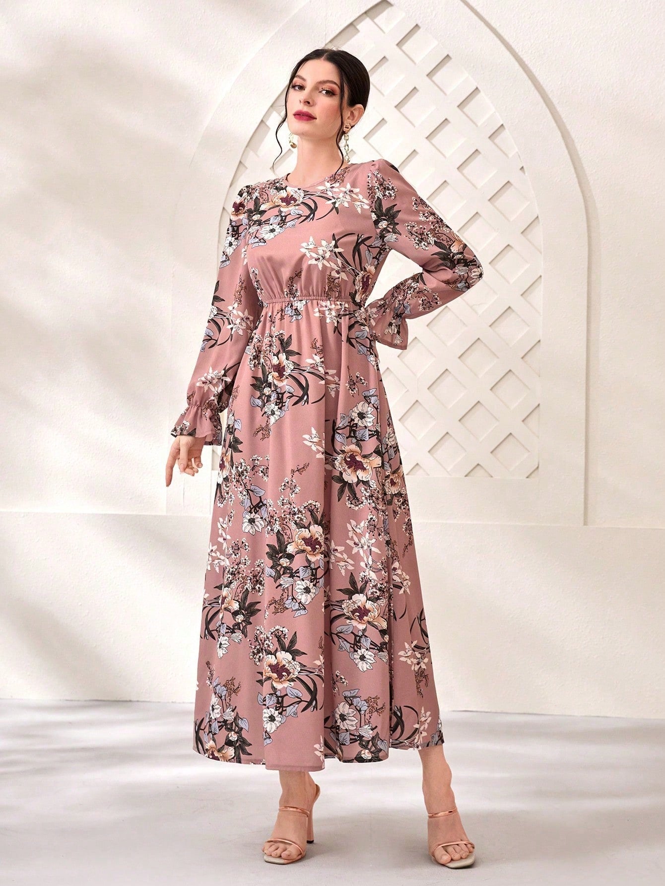 SHEIN Modely Floral Print Flare Sleeve Dress