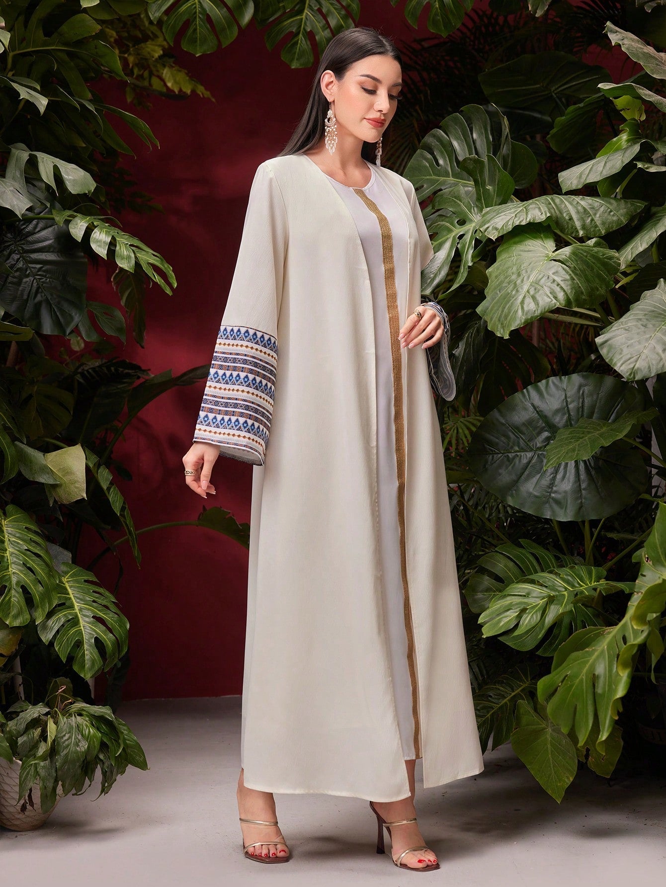 SHEIN Najma Women'S Arabian Abaya with Geometric Pattern and Gold Tape