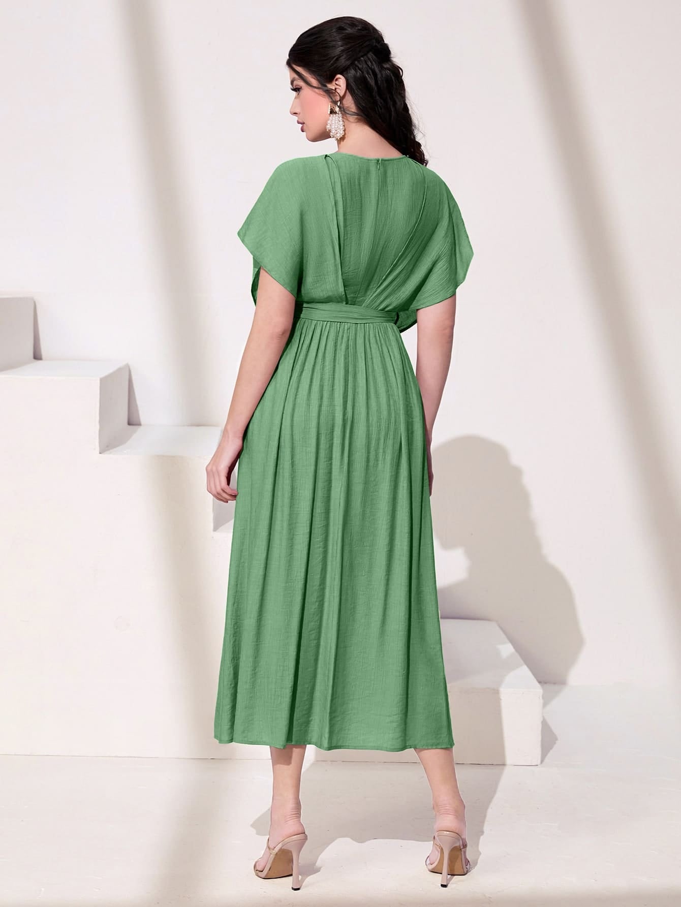 SHEIN Najma Solid Batwing Sleeve Zipper Back Dress