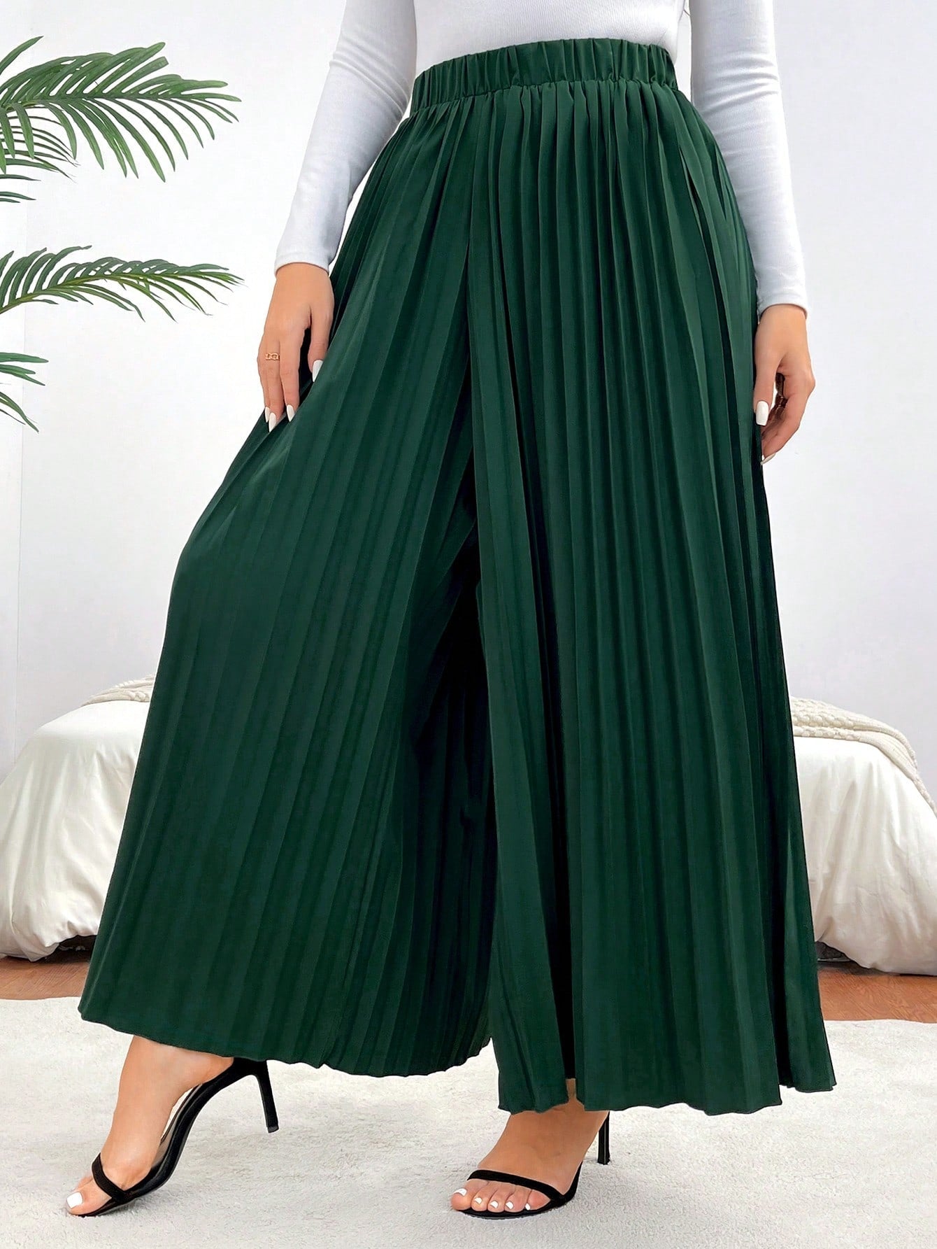 SHEIN Privé plus Size Elastic Waist Puff Pleated Wide Leg Pants