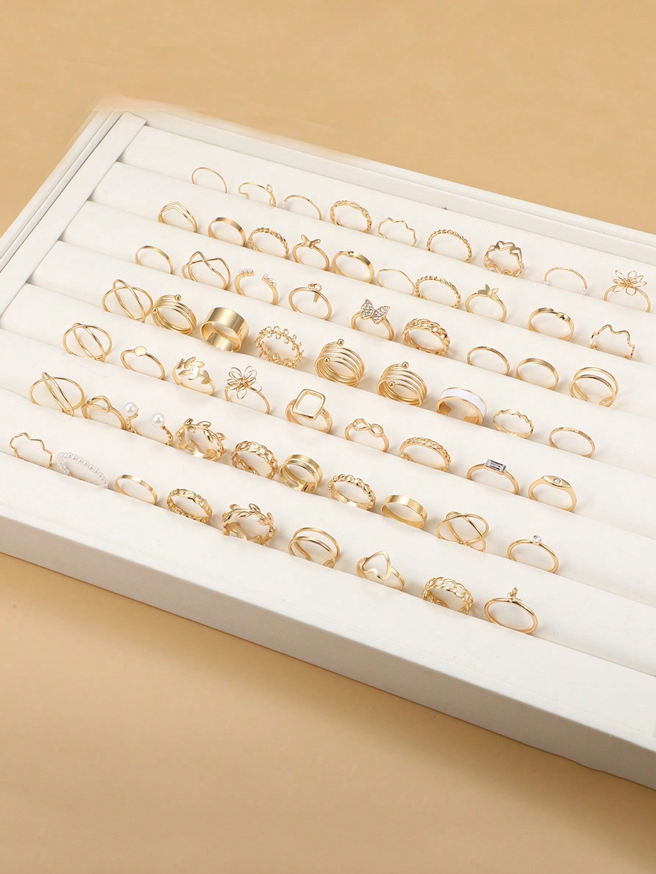 66Pcs Simple Butterfly, Heart & Faux Pearl Design Rings Set for Women, Suitable for Vacation, Date, Gift, Daily Wear (No Box)