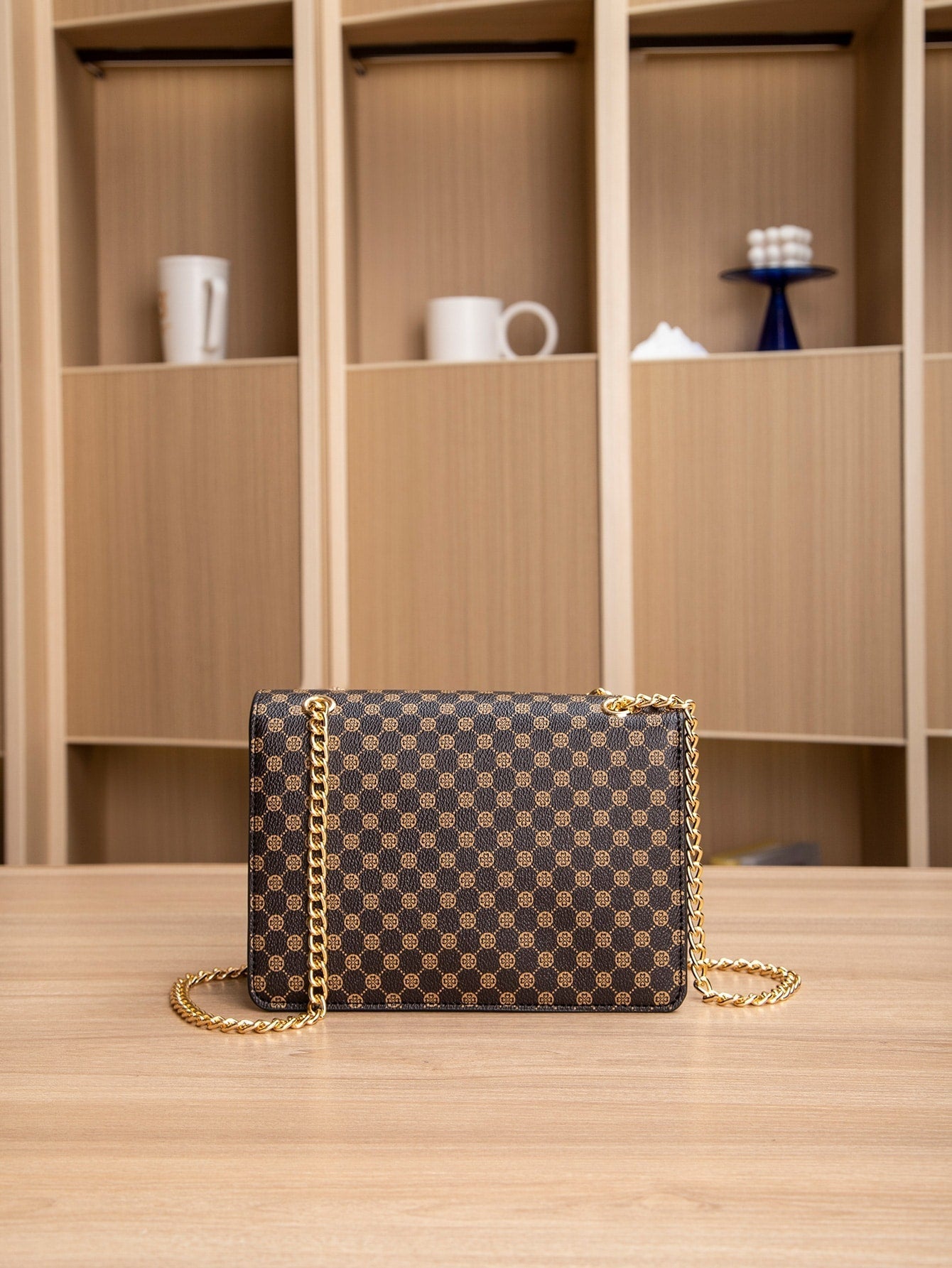 Mini Geometric Pattern Chain Flap Square Bag