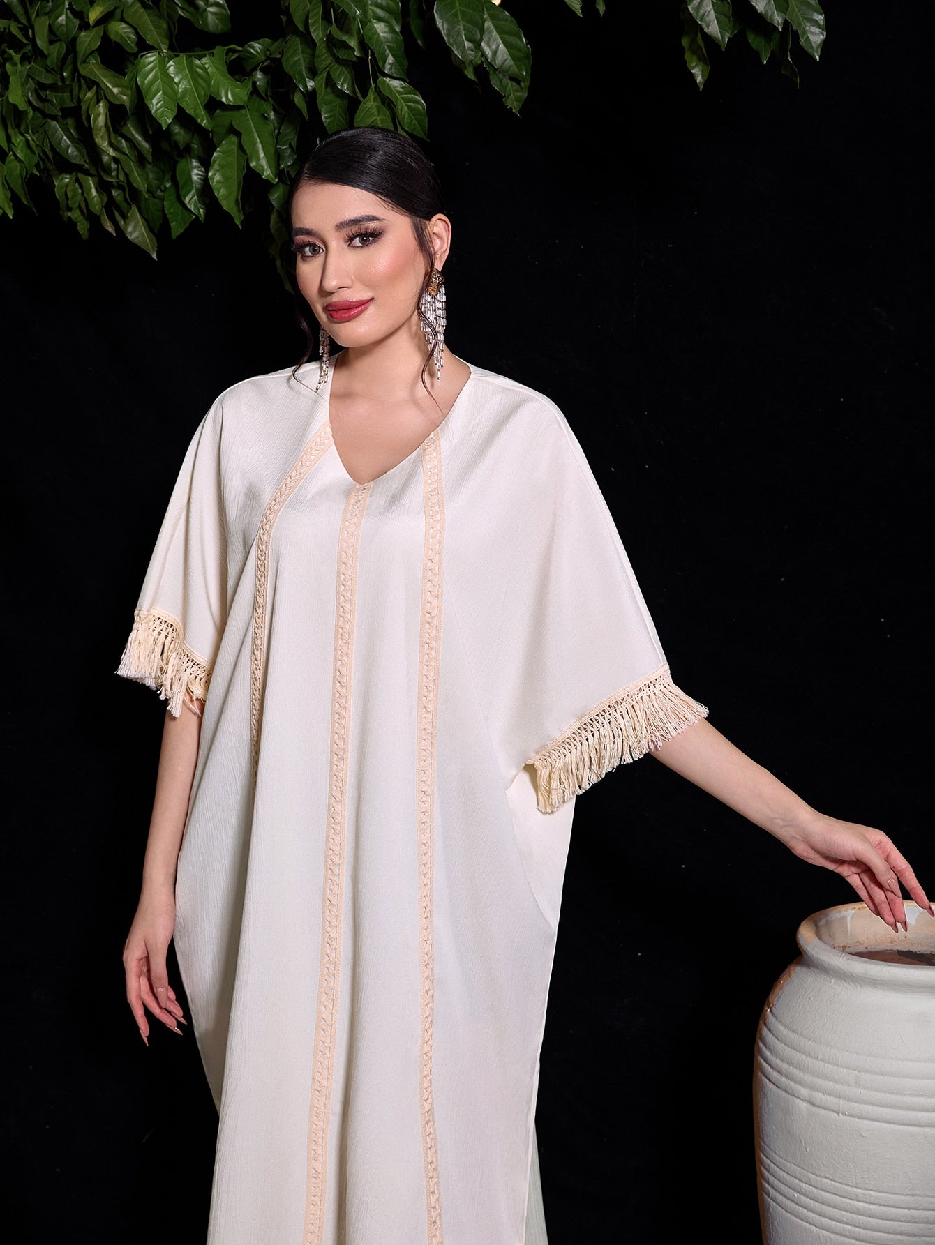 SHEIN Najma Fringe Trim Batwing Sleeve Split Hem Kaftan