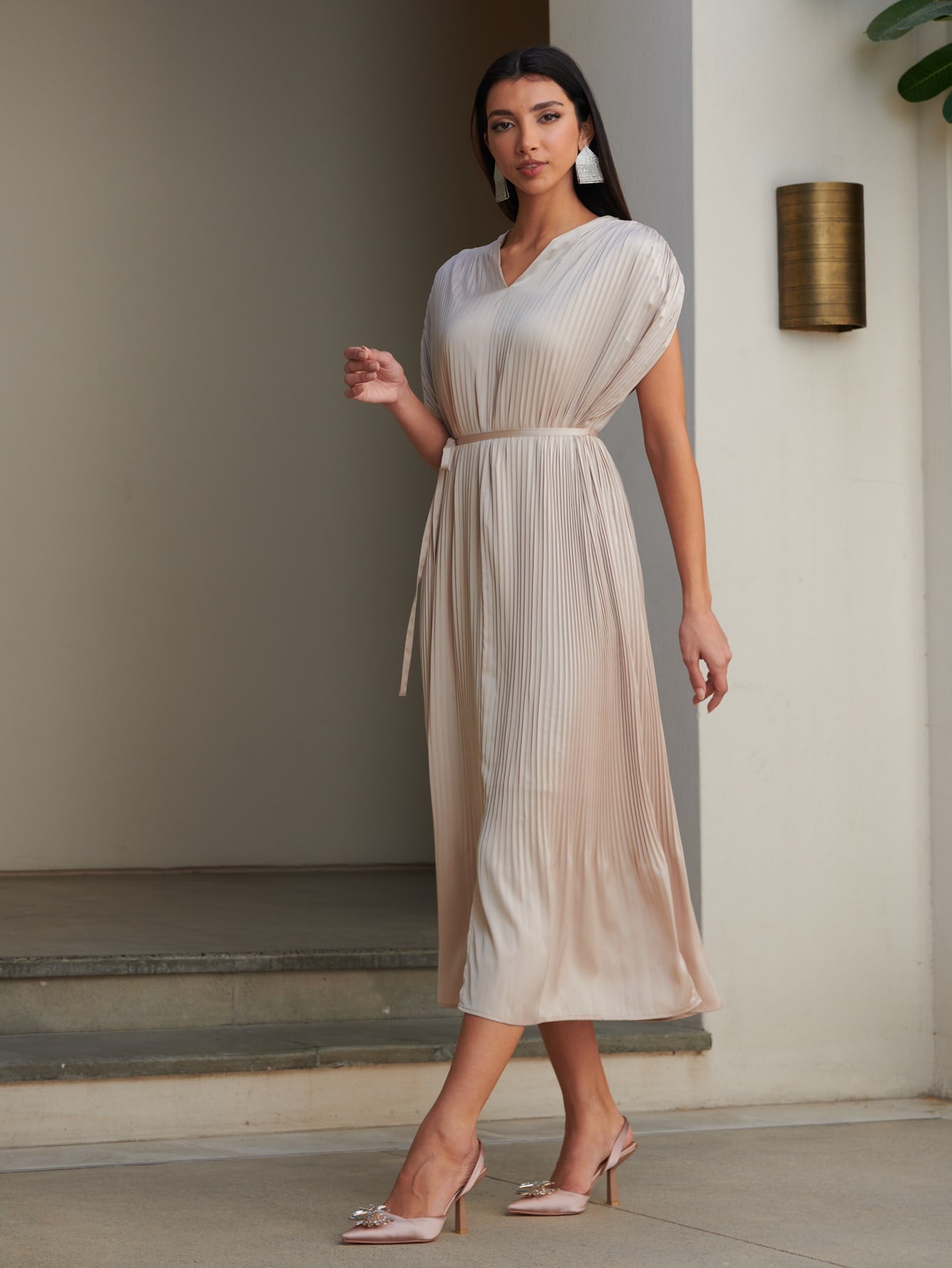 MOTF PREMIUM VISCOSE BATWING SLEEVE DRESS