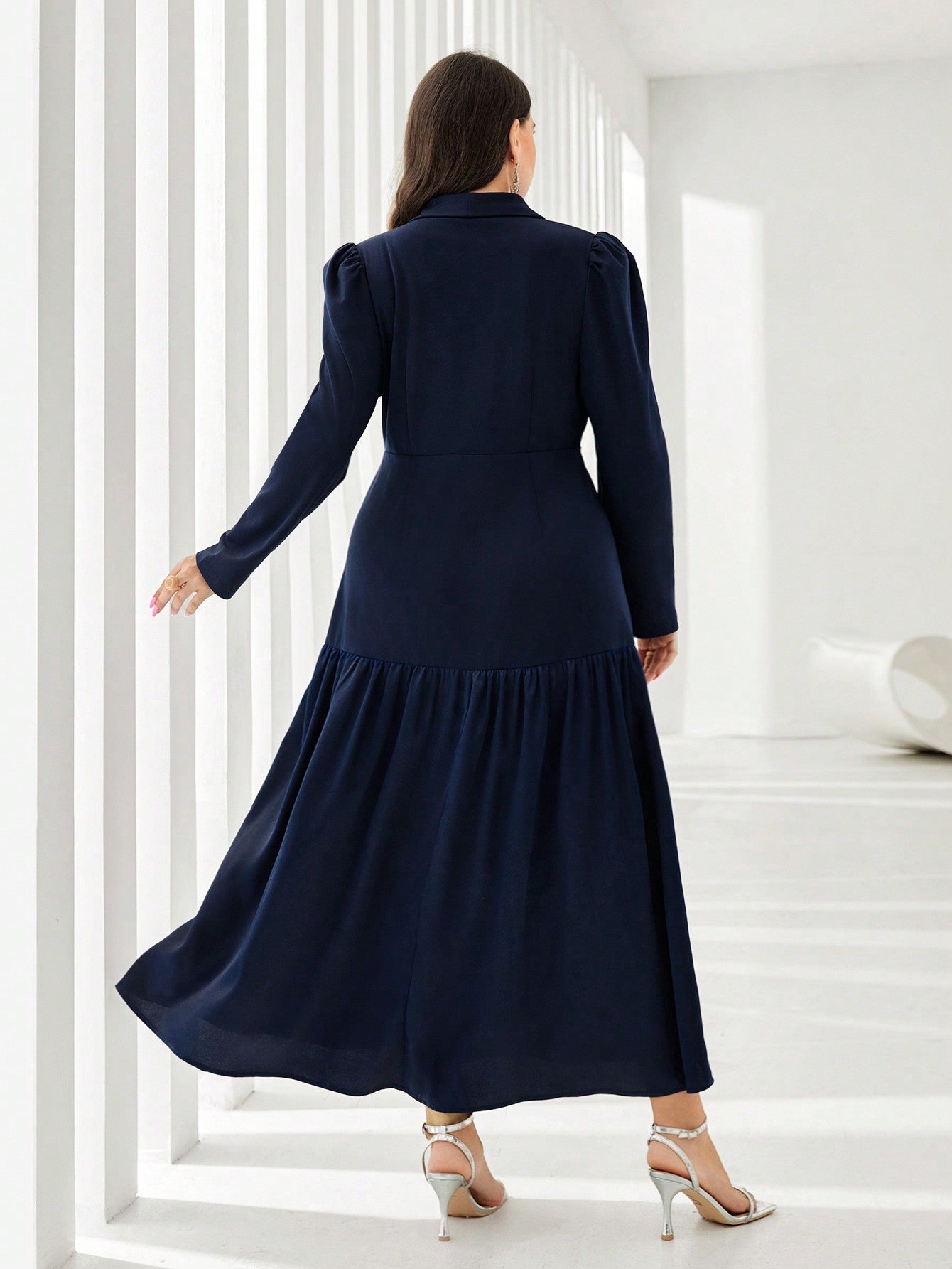 SHEIN Modely plus Shawl Collar Puff Sleeve Flare Hem Dress