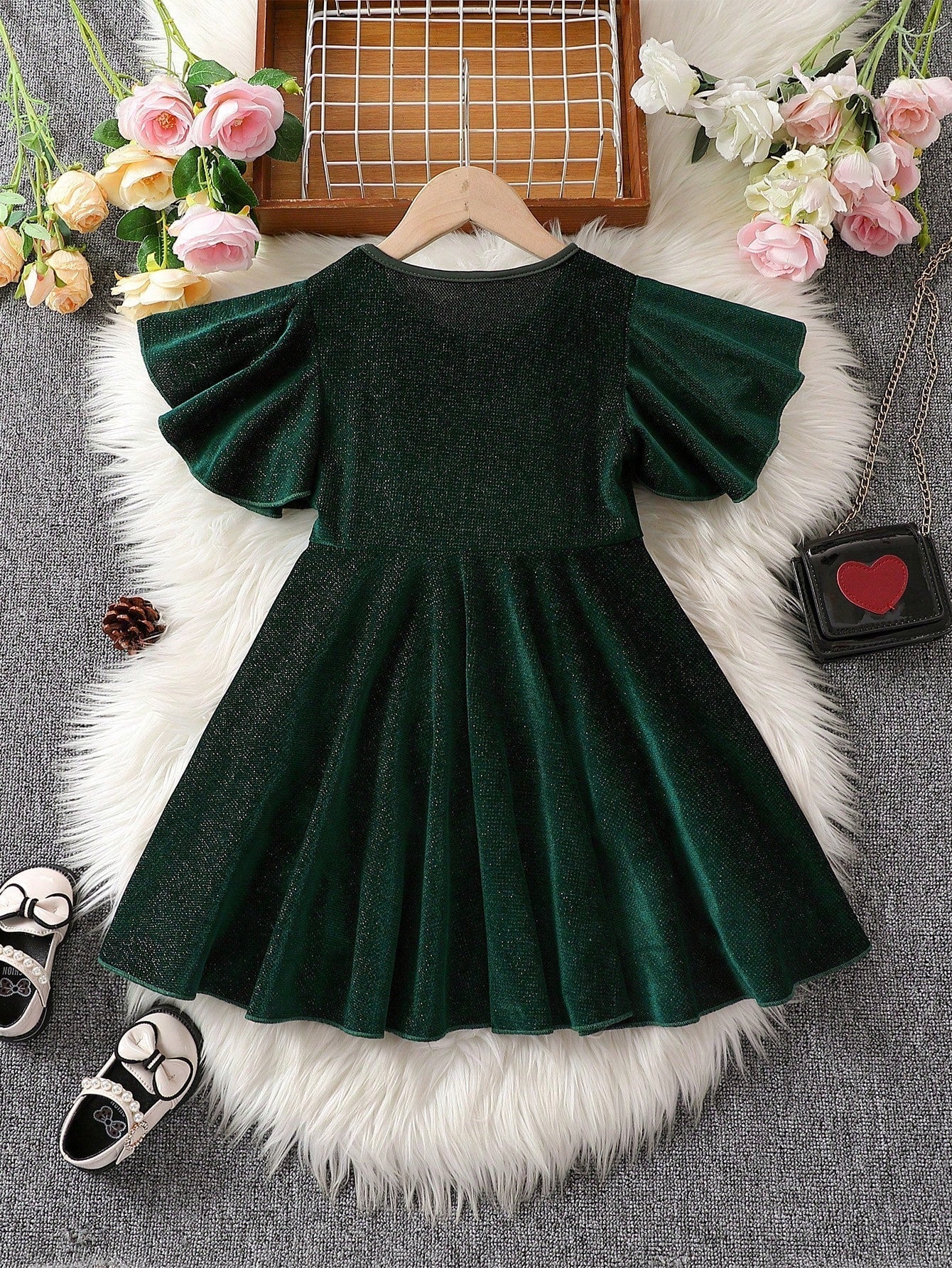 SHEIN Kids FANZEY Young Girl Glitter Butterfly Sleeve A-Line Dress for Christmas