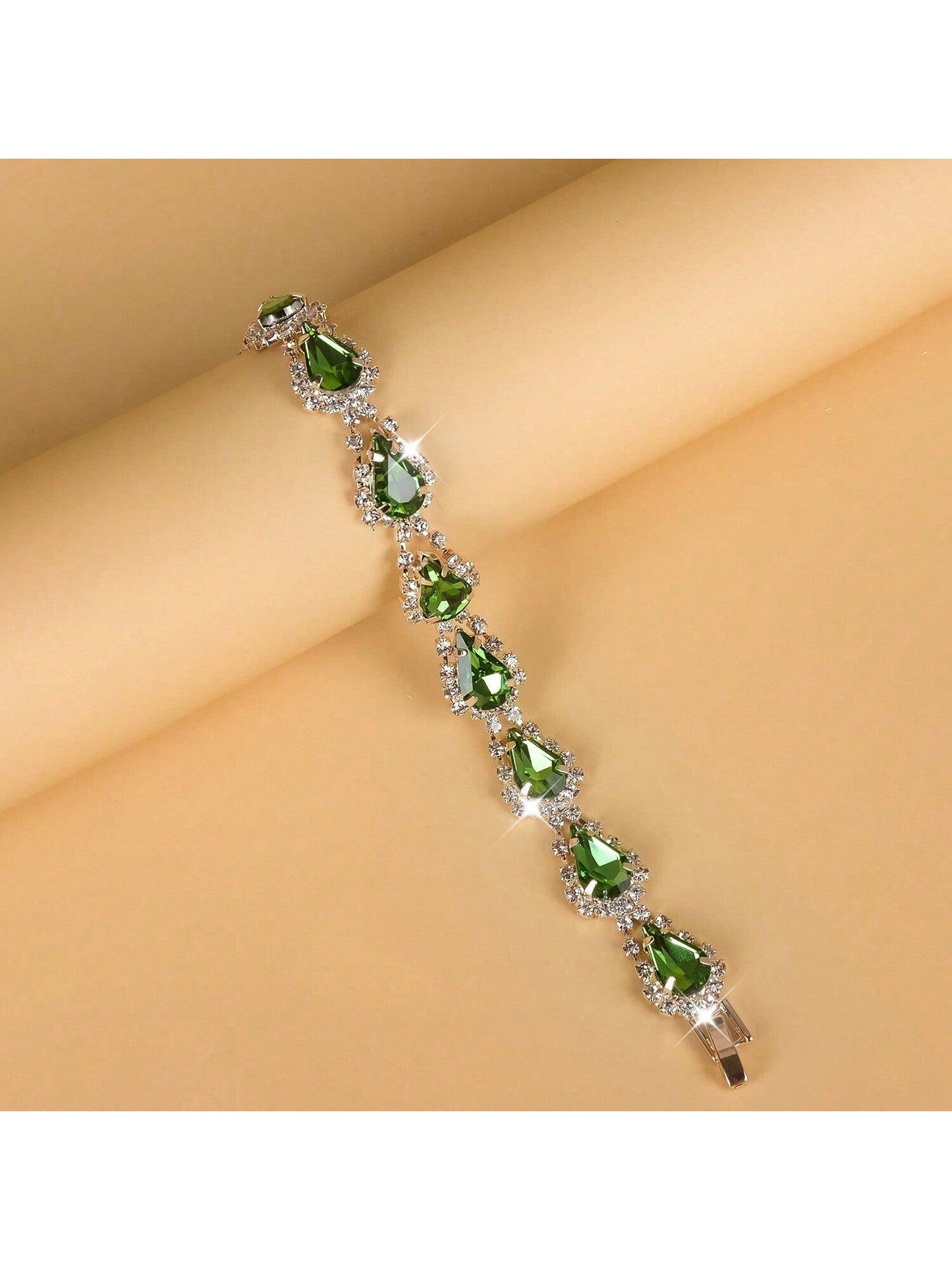 1Pc Fashionable Braided Rhinestone Bracelet for Women, Personalized and Versatile Accessory for Daily Wear and Parties