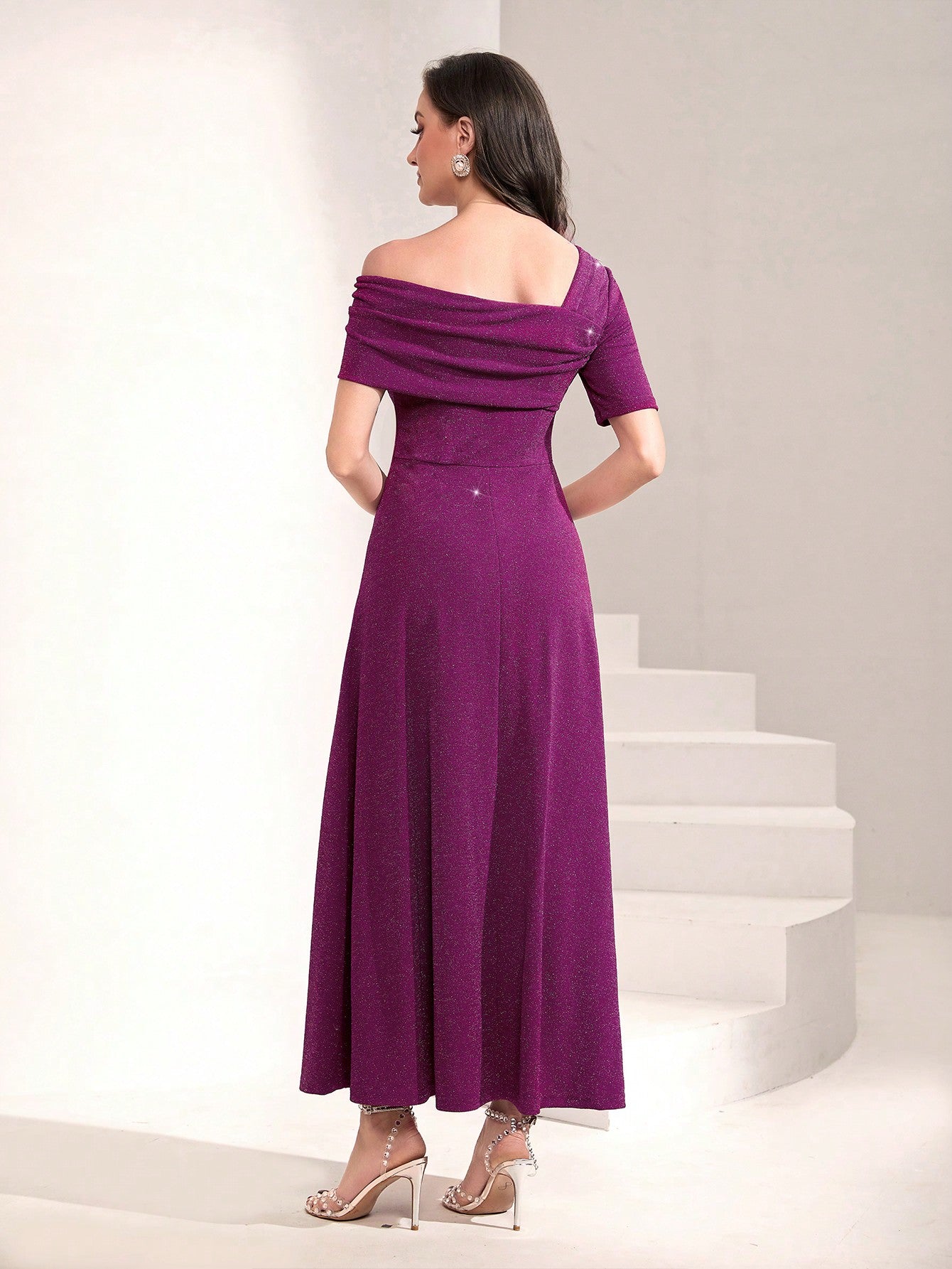 SHEIN Modely Asymmetrical Neck Glitter Dress