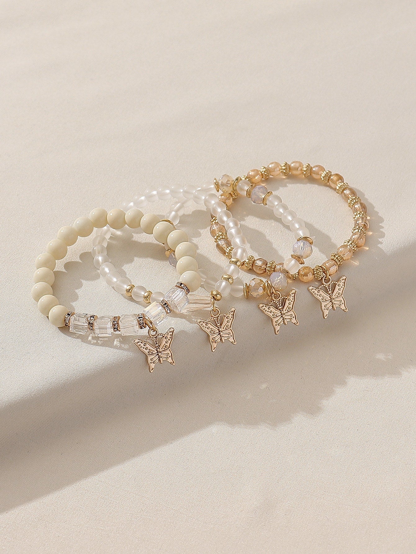 4Pcs/Set Bohemian Crystal Glass Butterfly Pendant Bracelet for Women, Sweet and Cute Style