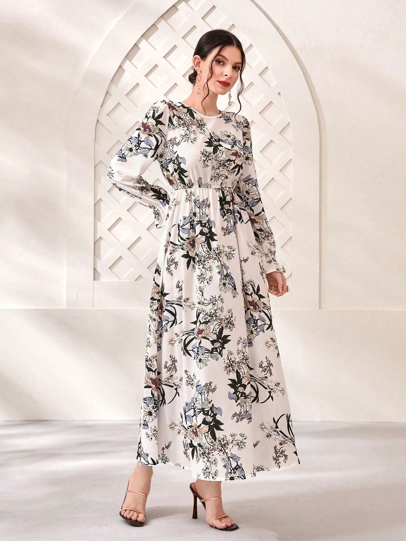 SHEIN Modely Floral Print Flare Sleeve Dress