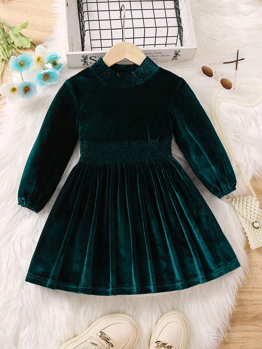 SHEIN Kids FANZEY Young Girl Solid Mock Neck Velvet Dress