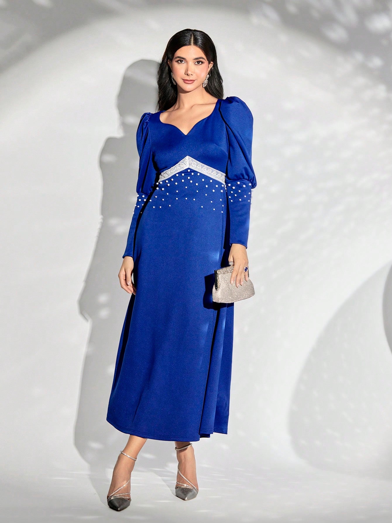 SHEIN Modely Pearls Beaded Sweetheart Neck Gigot Sleeve Dress