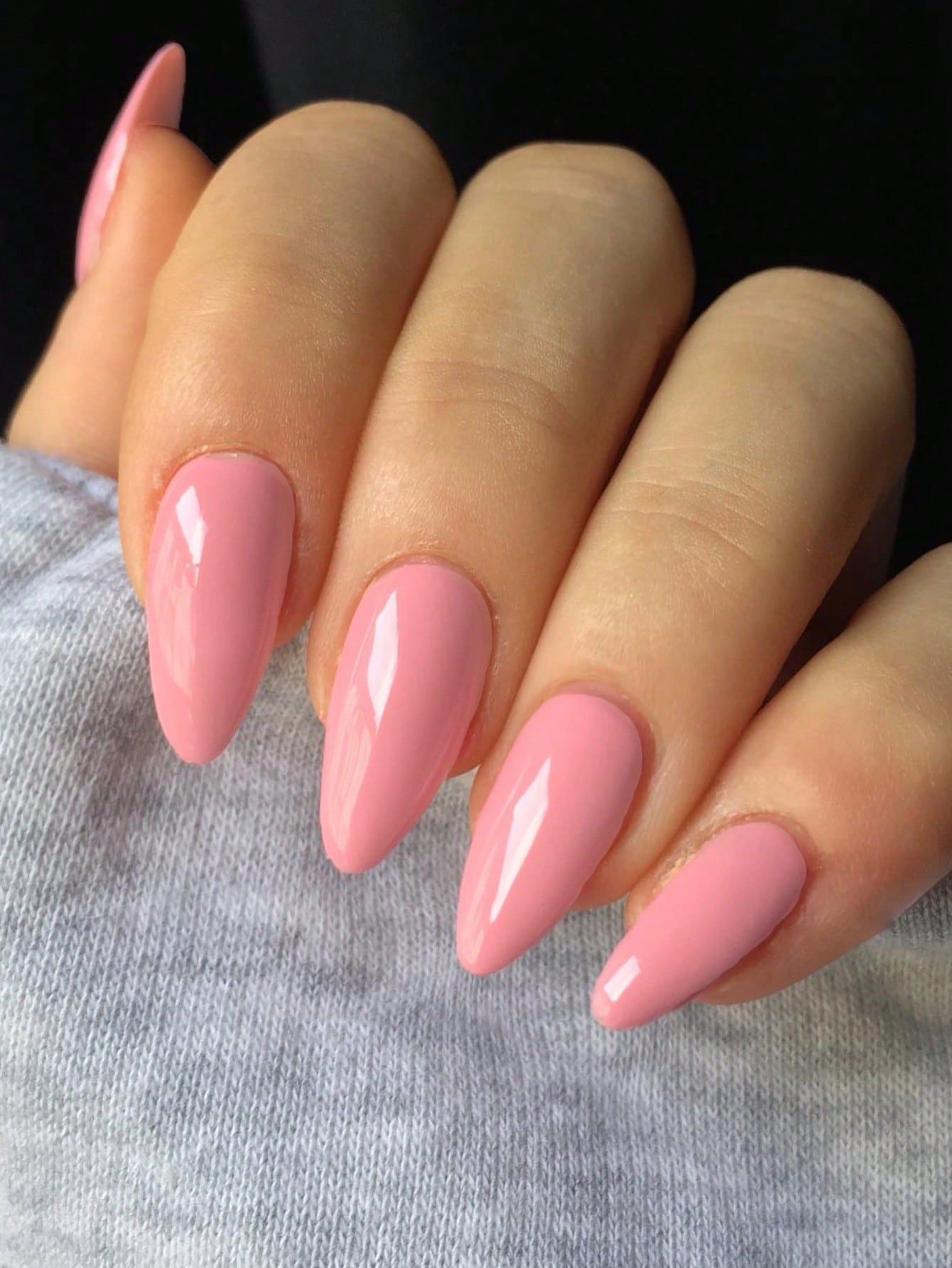 Elevate Your Style With,24Pcs Long Almond Solid Color Fake Nail Set,Contain 1Pcs Jelly Glue and 1Pcs Nail File, for Daily Wear by Women and Girls