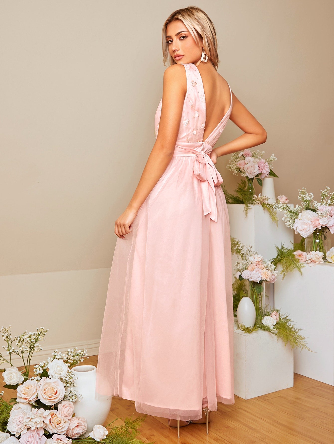 SHEIN Belle Plunging Neck Tie Backless Mesh Overlay Bridesmaid Dress