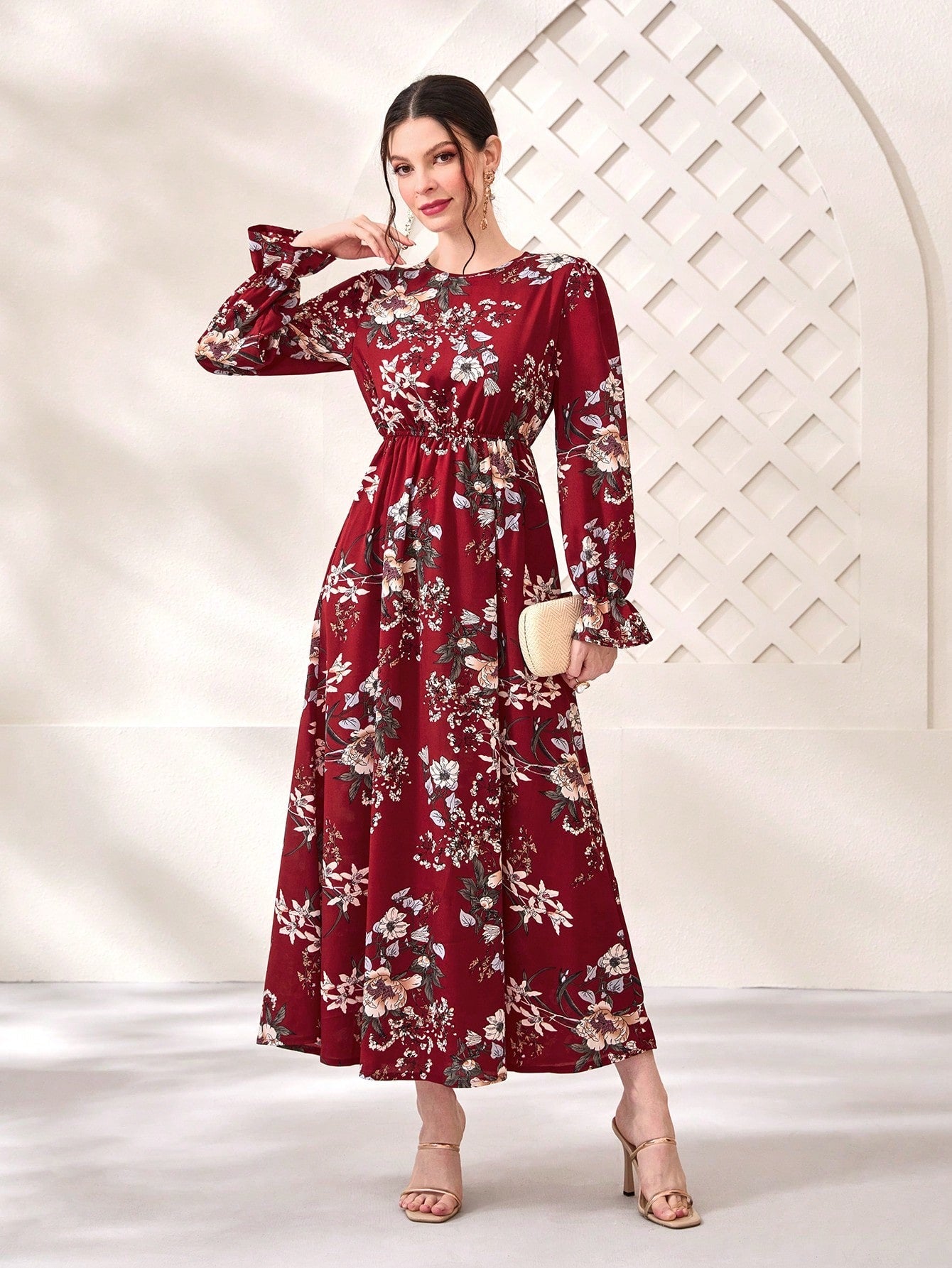 SHEIN Modely Floral Print Flare Sleeve Dress