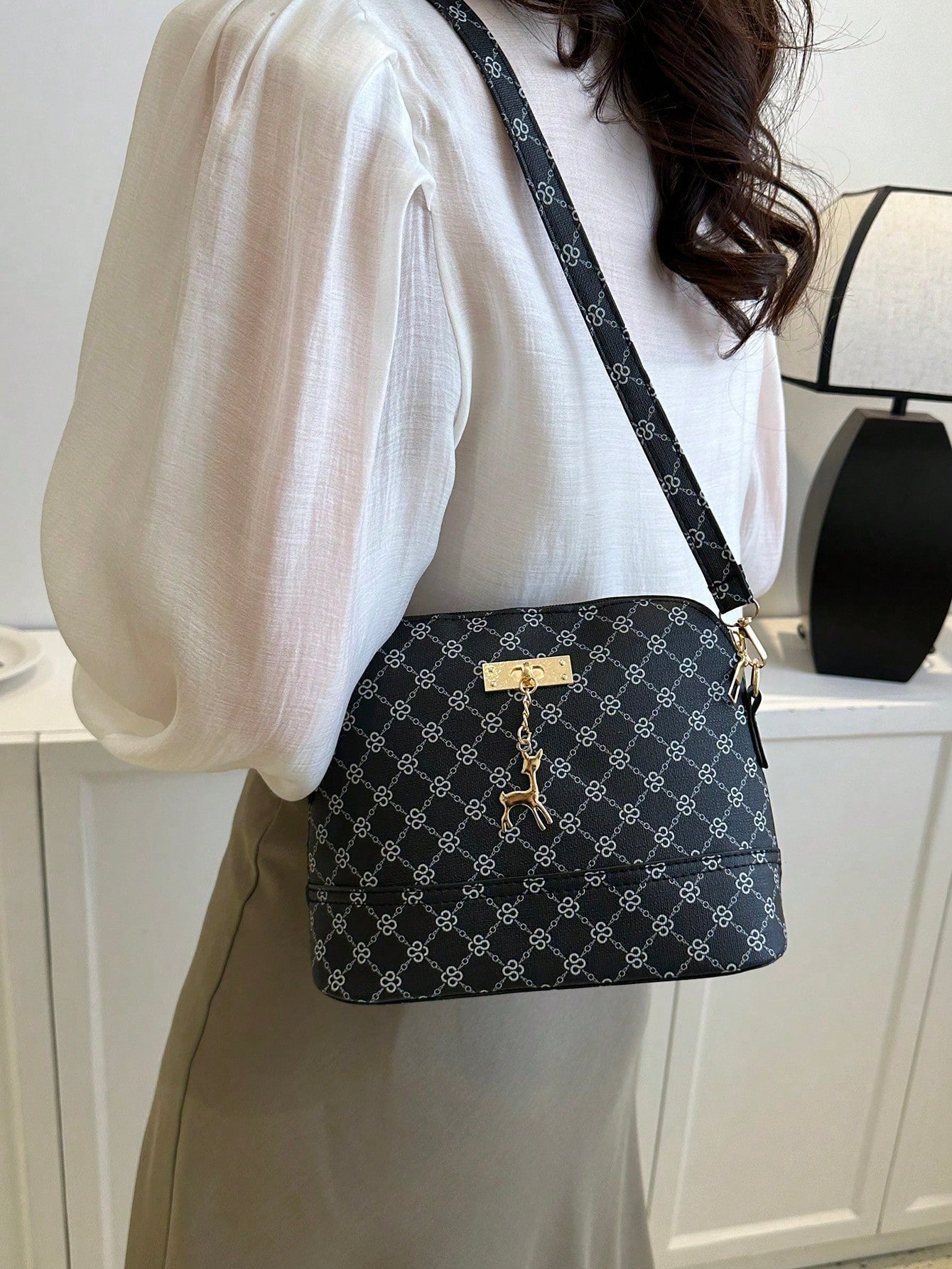Small Dome Bag Elegant Geometric Pattern Deer Charm Zipper PU