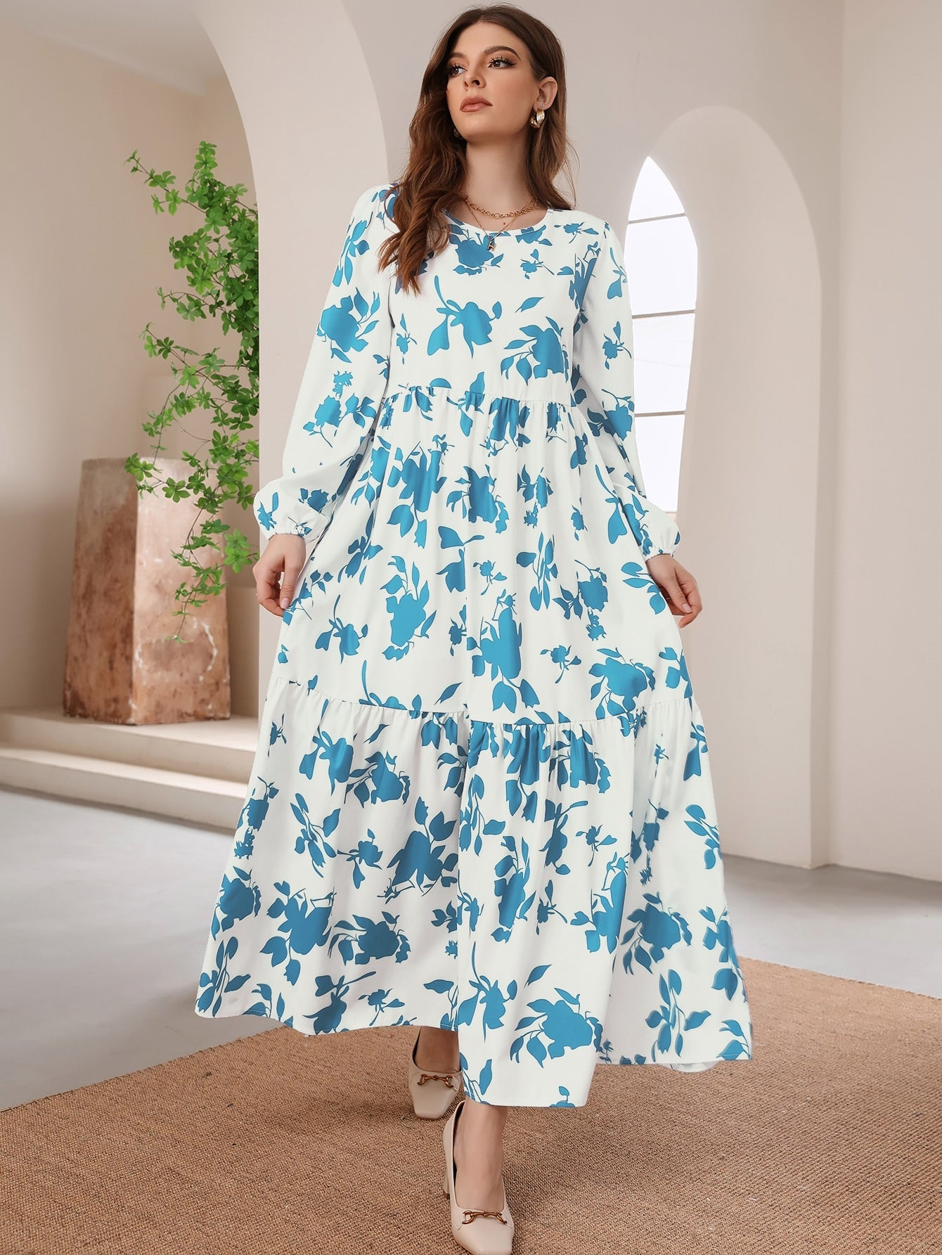 SHEIN Mulvari Floral Print Ruffle Hem Smock Dress