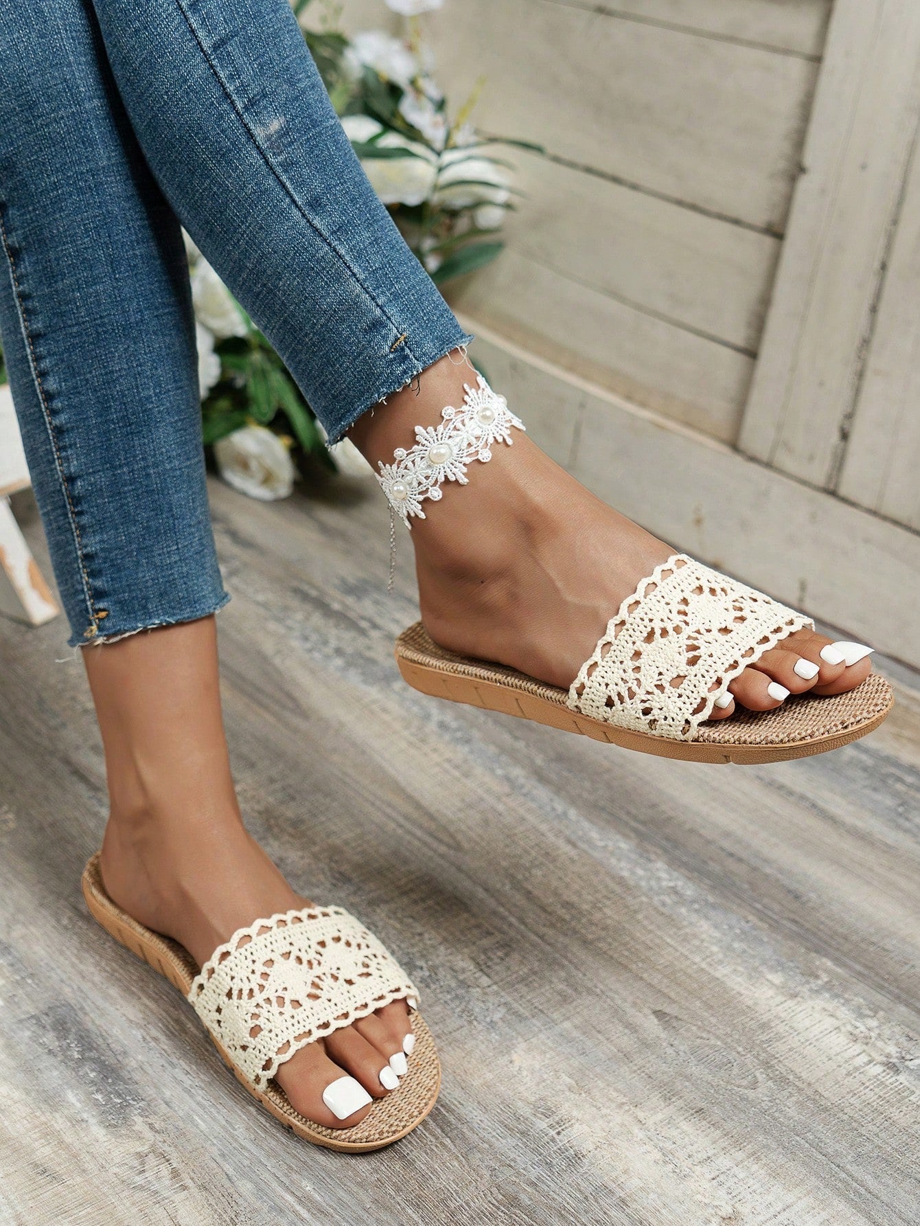 Women Hollow Design Single Band Home Slippers, Vacation White Fabric Bedroom Slippers