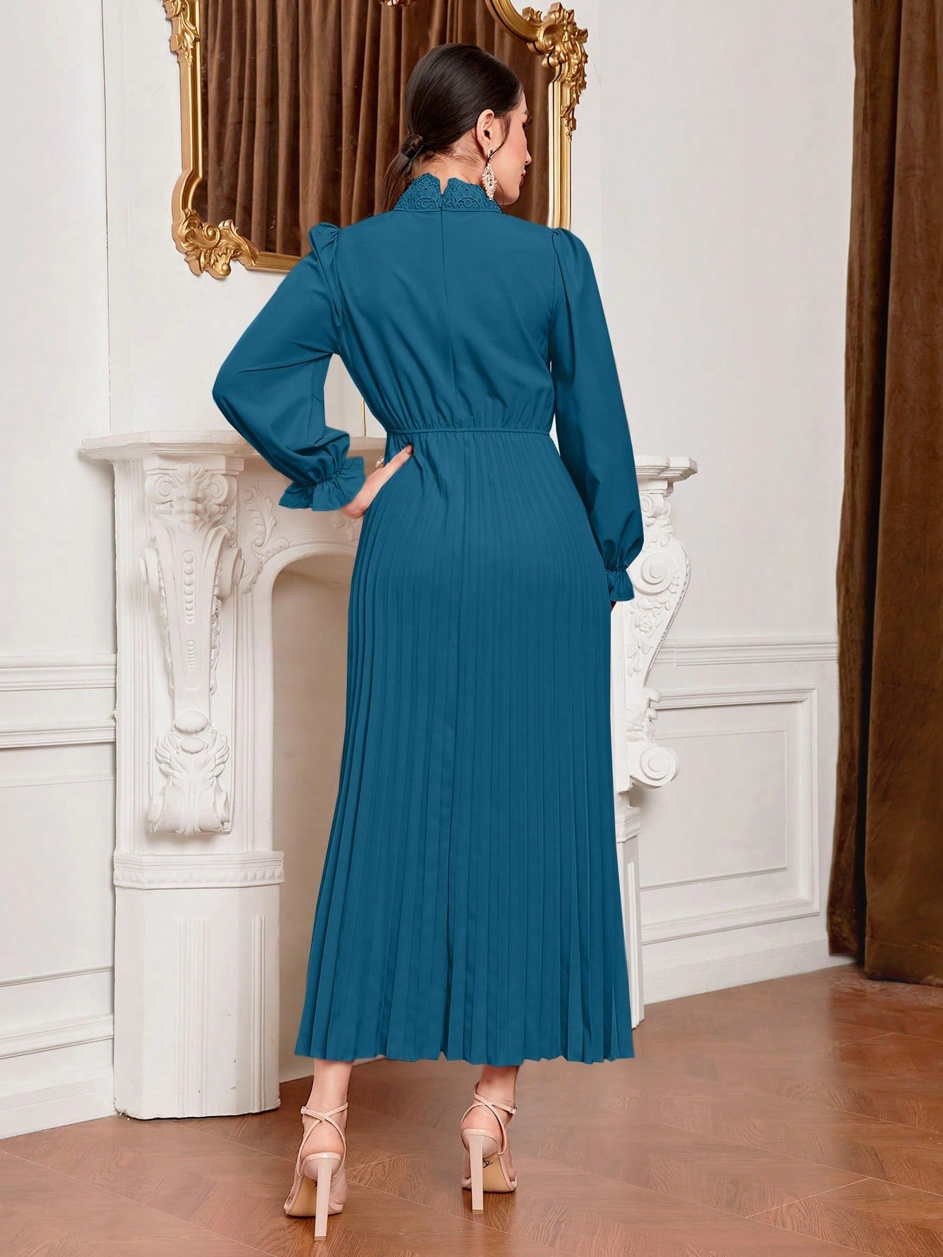 SHEIN Mulvari Flounce Sleeve Pleated Hem Dress without Belt