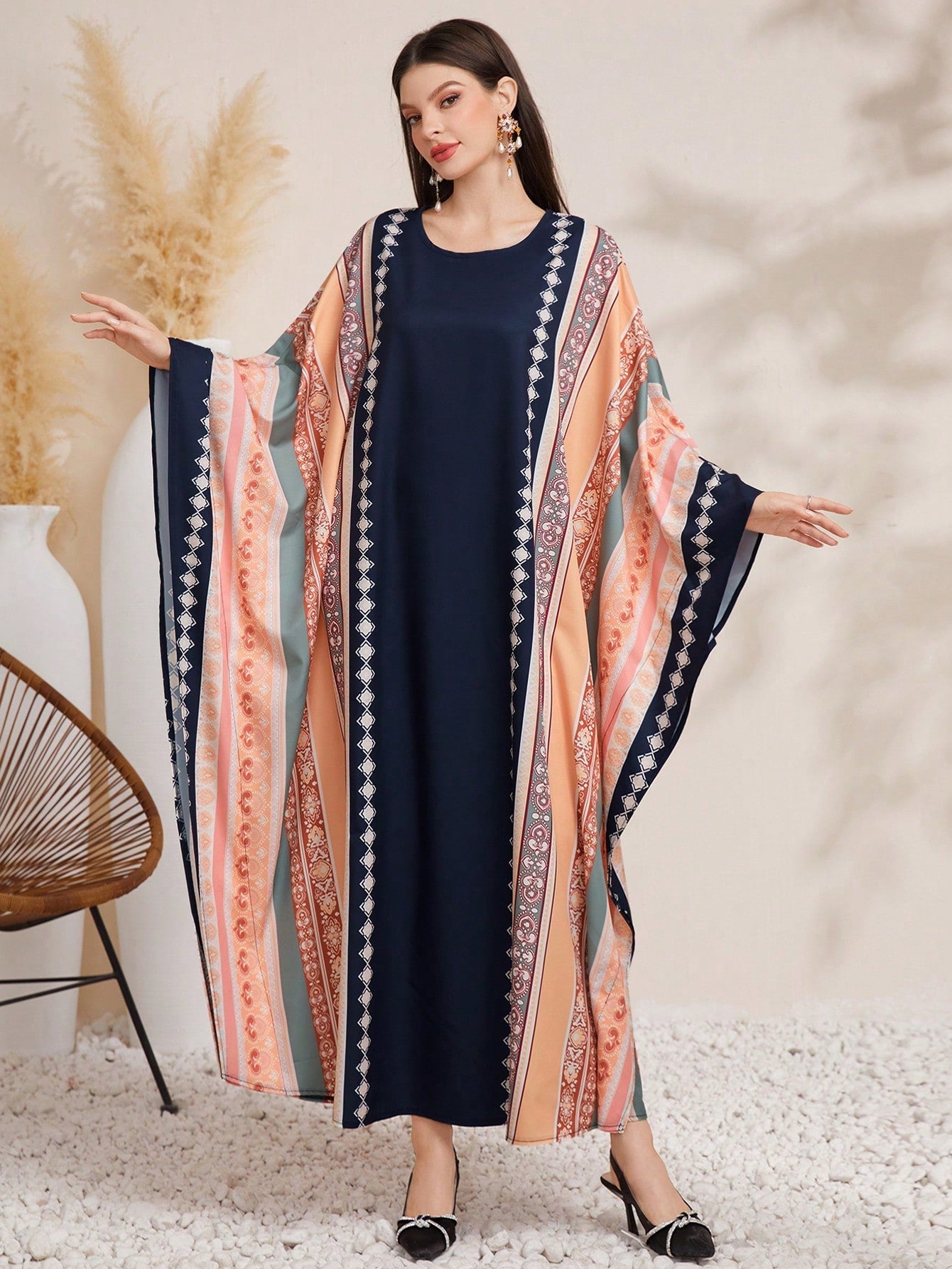 SHEIN Najma Geometric Pattern Batwing Sleeve Kaftan