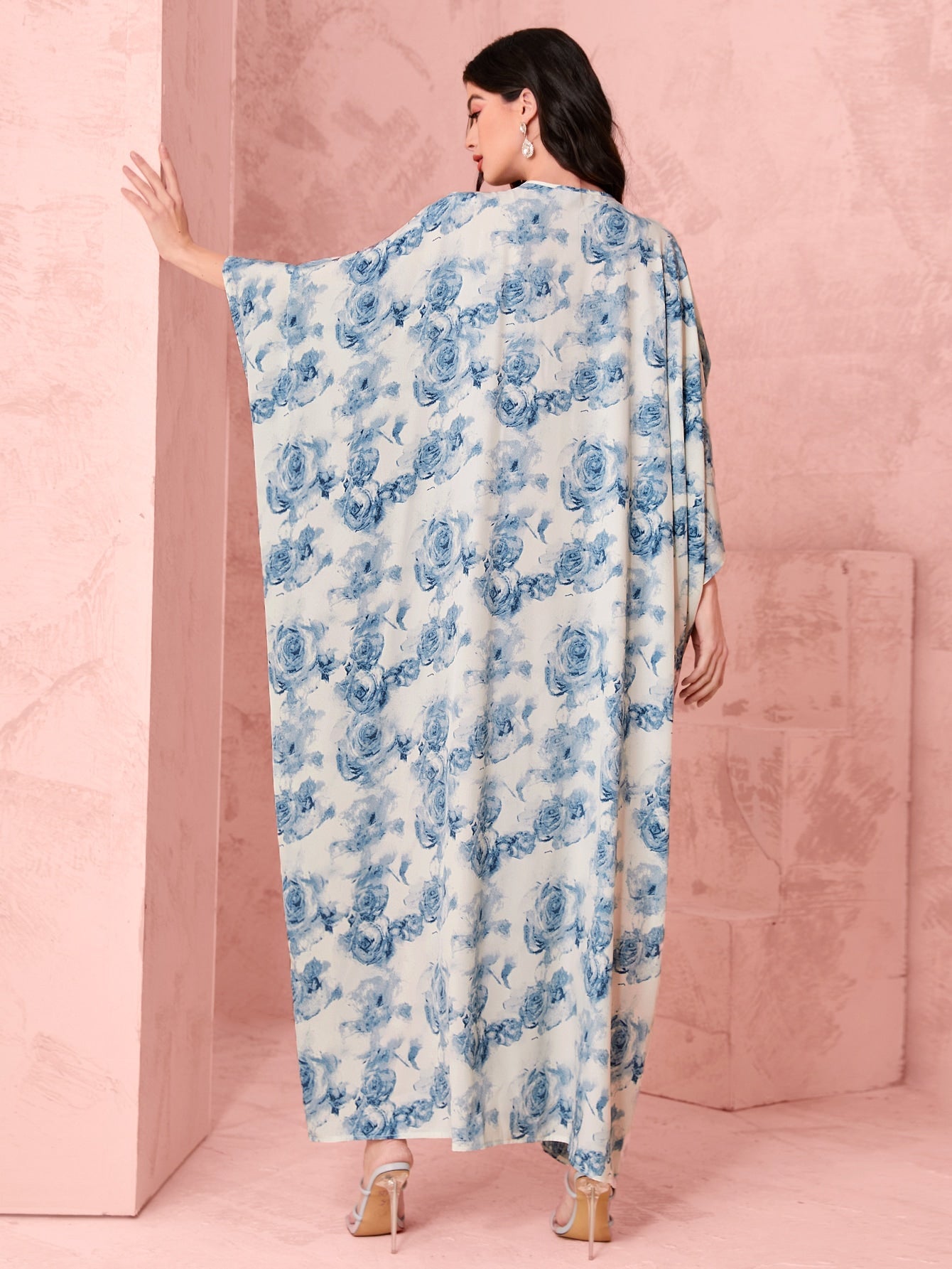 SHEIN Najma Allover Floral Print Batwing Sleeve Ruched Front Kaftan