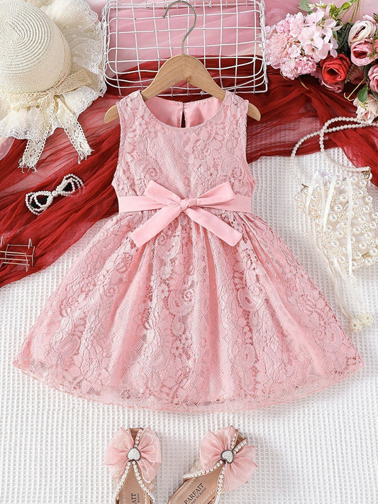 SHEIN Kids SUNSHNE Toddler Girls Lace Overlay Keyhole Back Dress