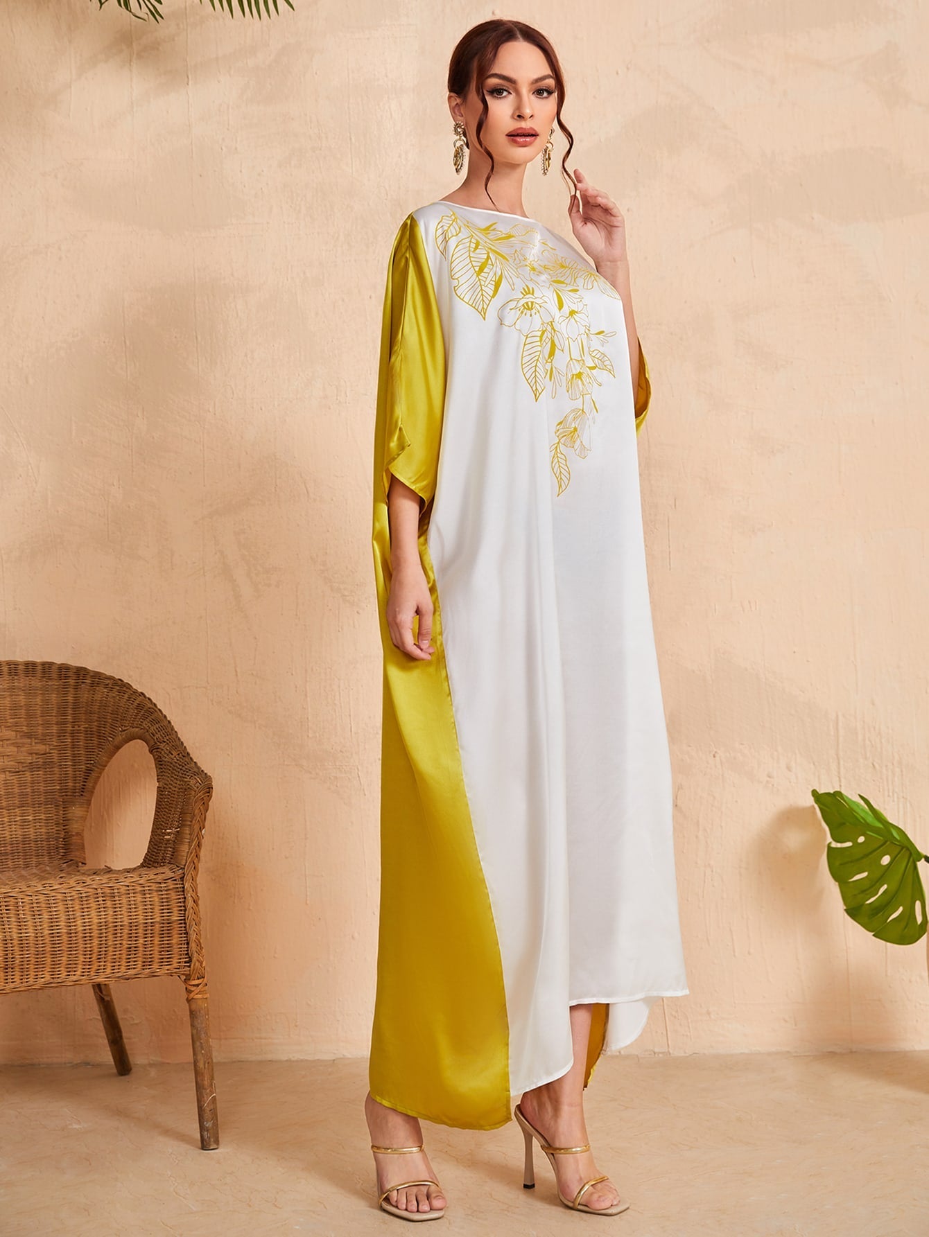 SHEIN Najma Color Block Floral Print Kaftan