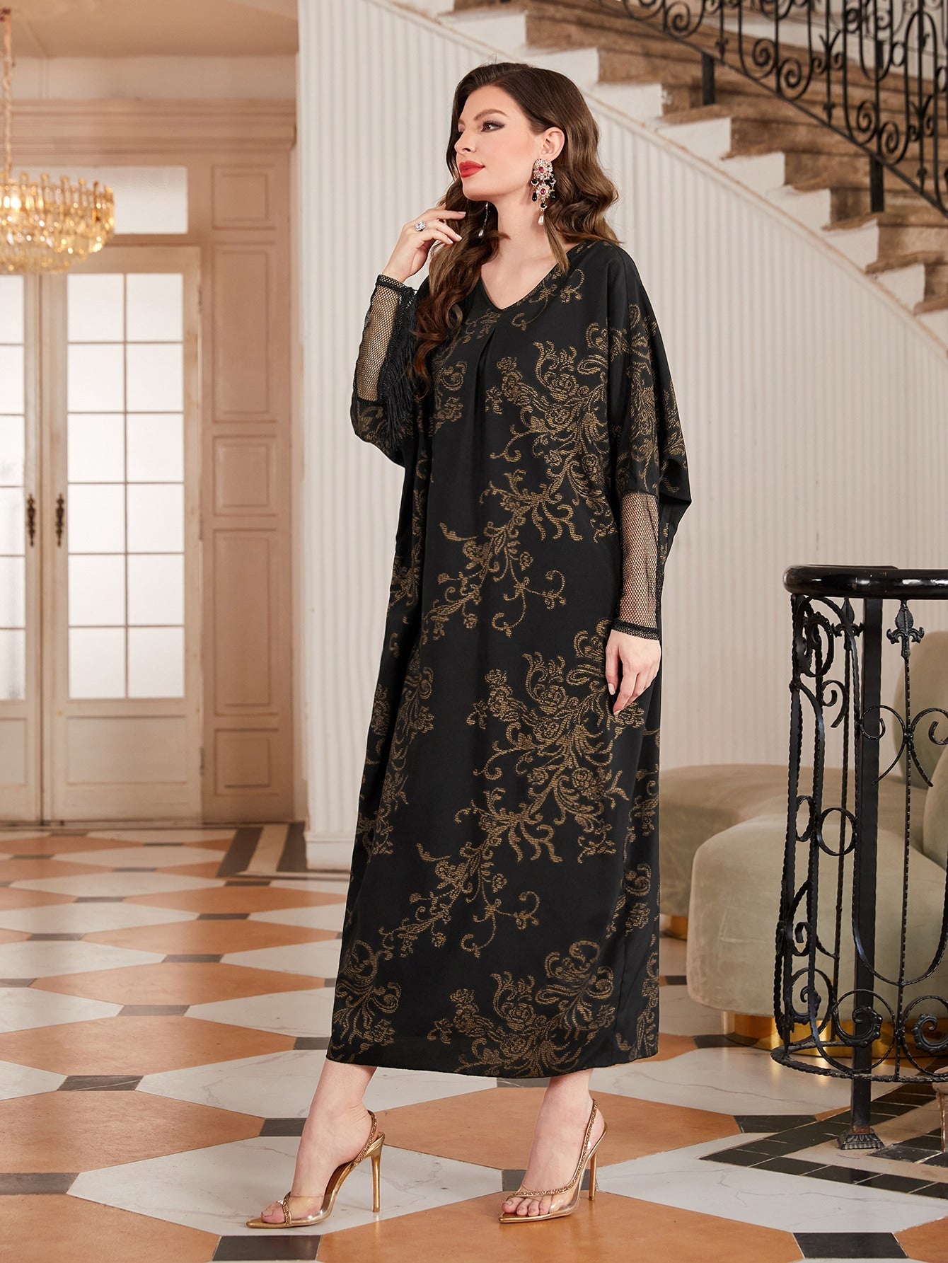 SHEIN Najma Floral Print Fringe Trim Batwing Sleeve Kaftan