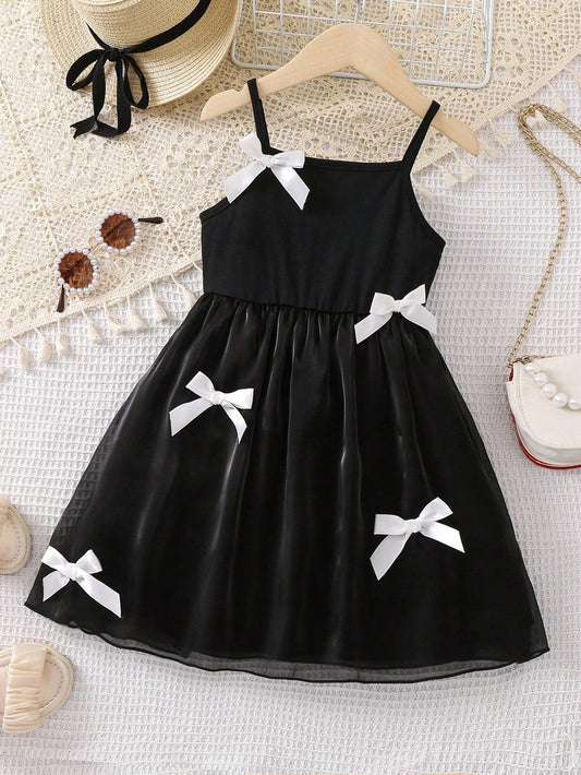 SHEIN Kids EVRYDAY Toddler Girls Bow Front Mesh Overlay Cami Dress