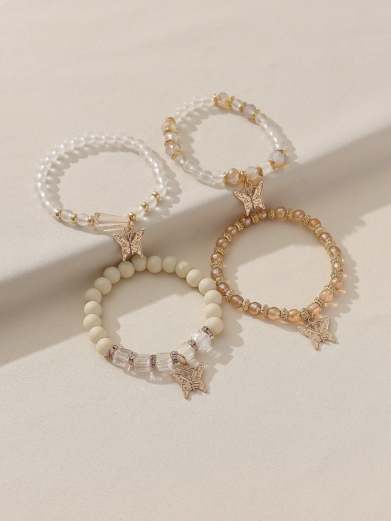 4Pcs/Set Bohemian Crystal Glass Butterfly Pendant Bracelet for Women, Sweet and Cute Style