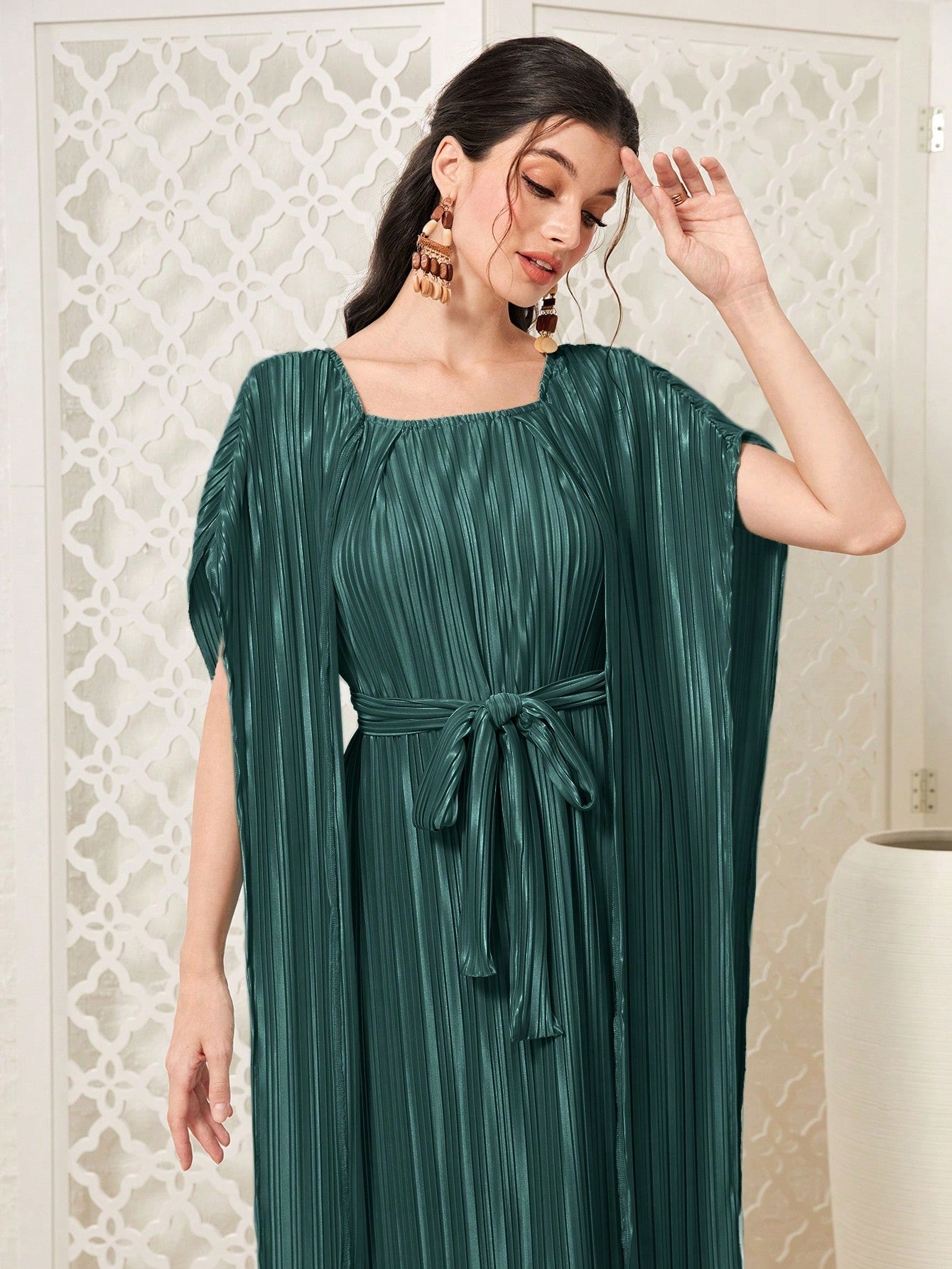 SHEIN Mulvari Solid Square Neck Belted Dress