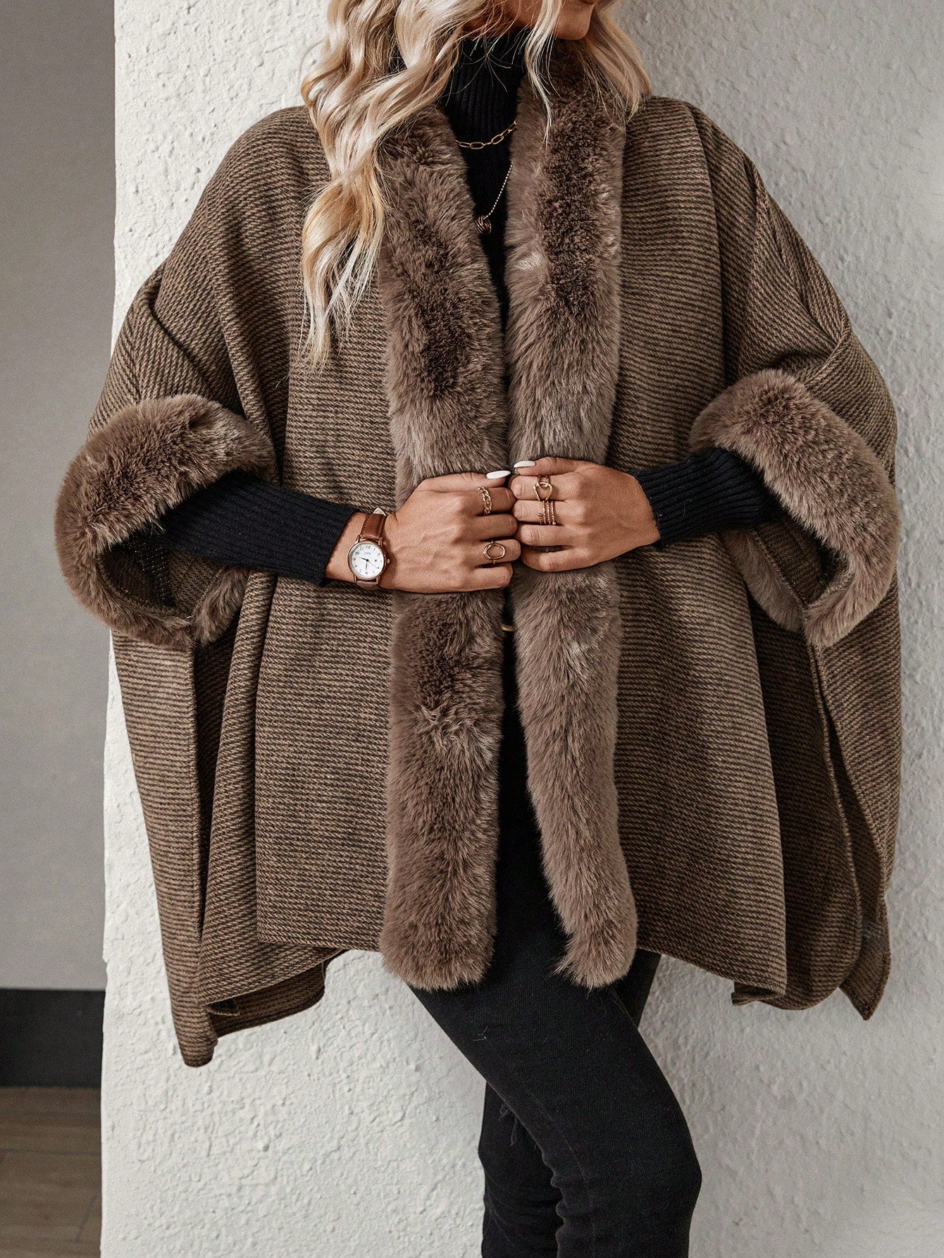 SHEIN Essnce Fuzzy Trim Batwing Sleeve Cape Cardigan