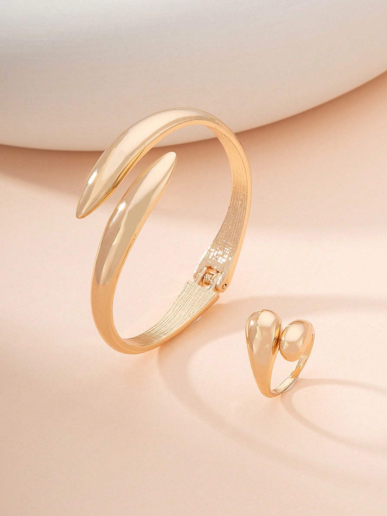 1Pc Geometric Shape Alloy Bangle & Ring Set