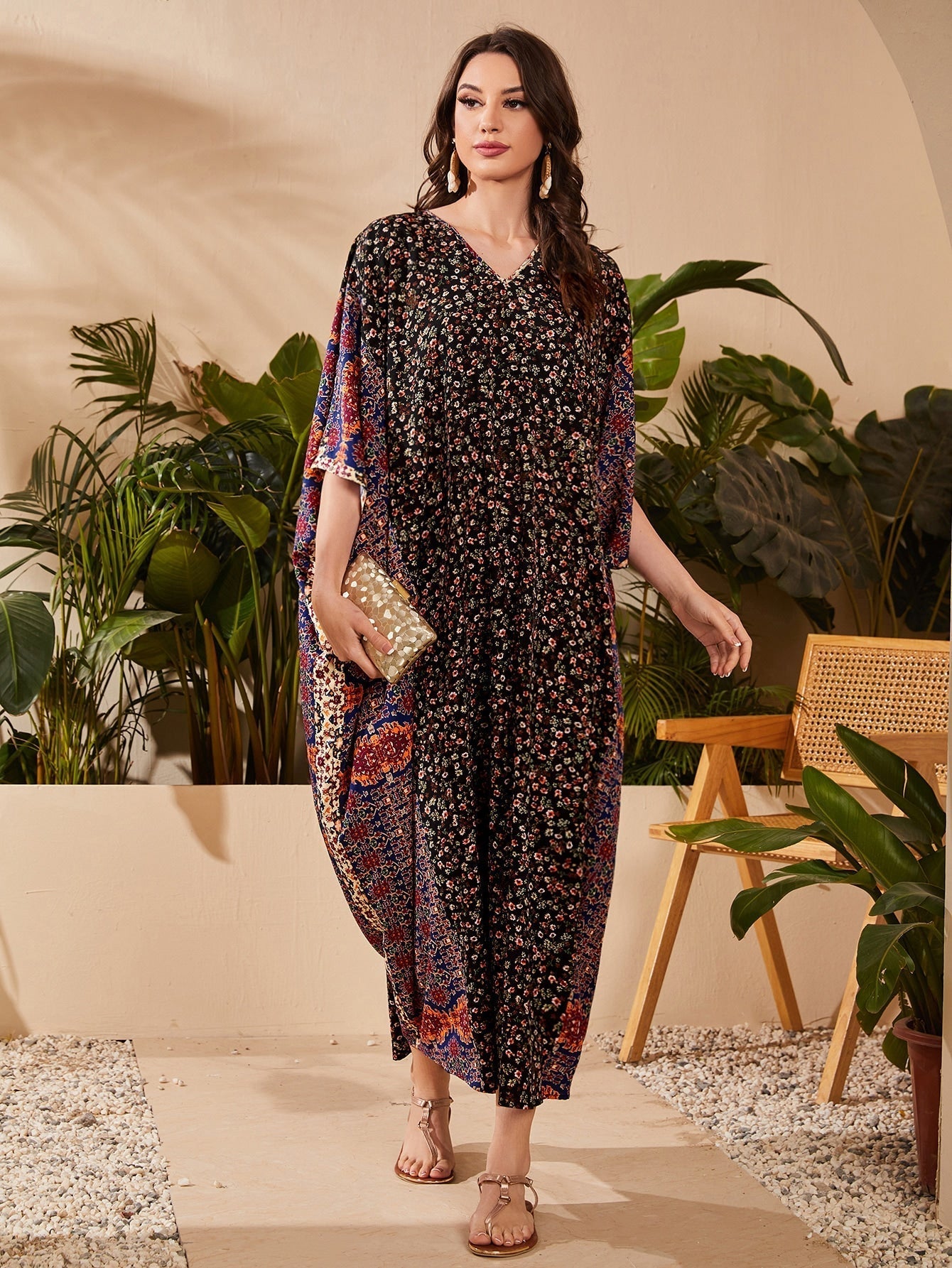 SHEIN Najma V-Neck Batwing Sleeve Ditsy Floral Kaftan