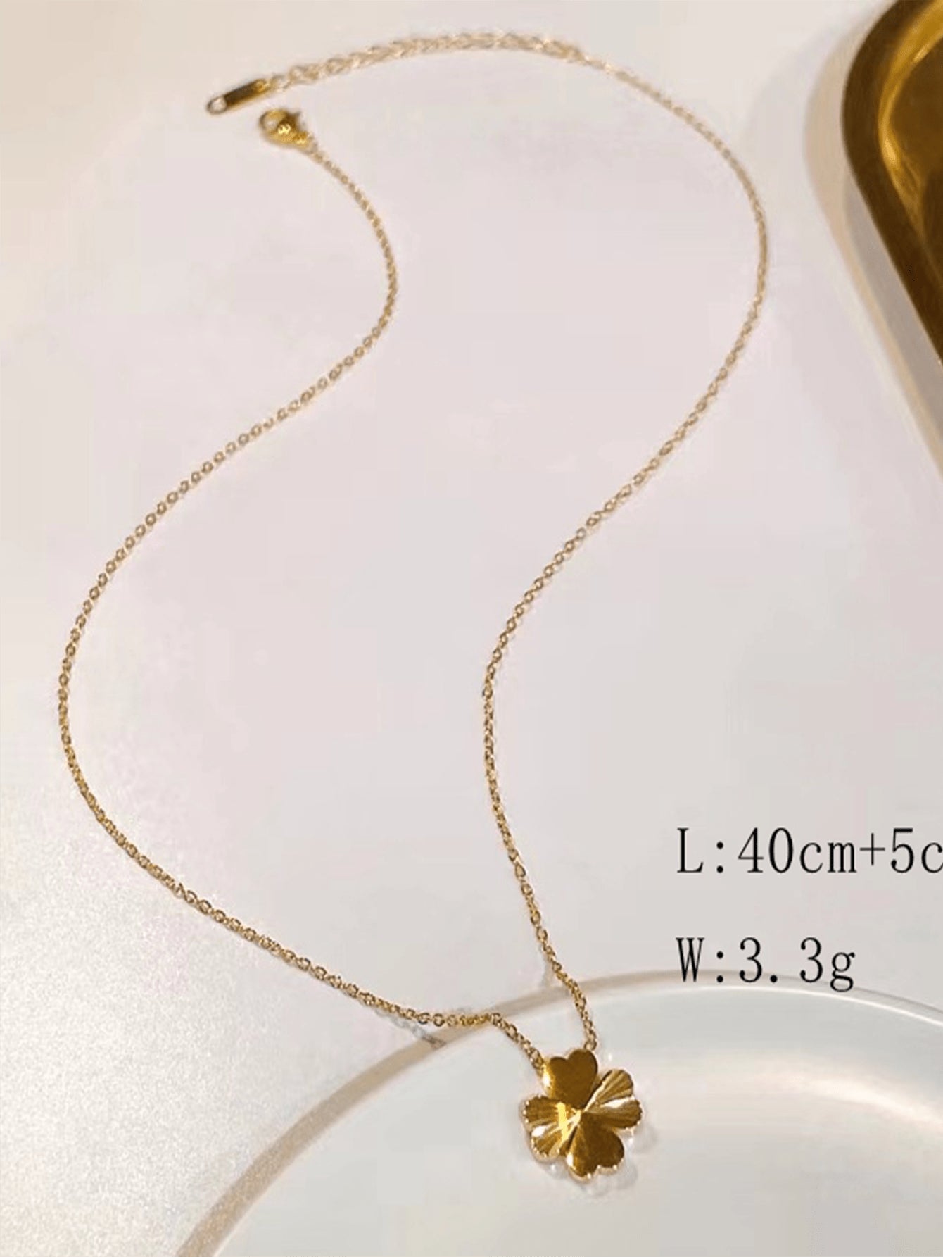 1Pc Stainless Steel Four-Leaf Clover Shape Pendant Necklace with Yellow Etched Detail
