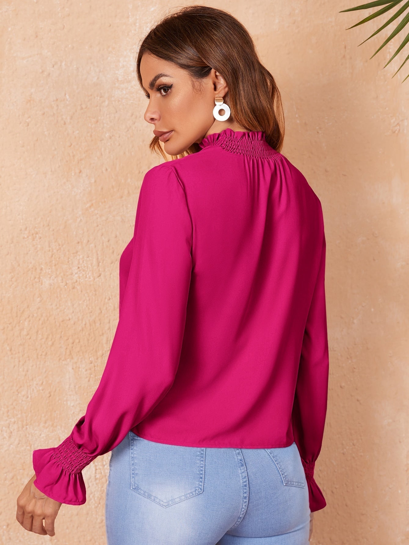 SHEIN Privé Solid Shirred Bell Sleeve Top