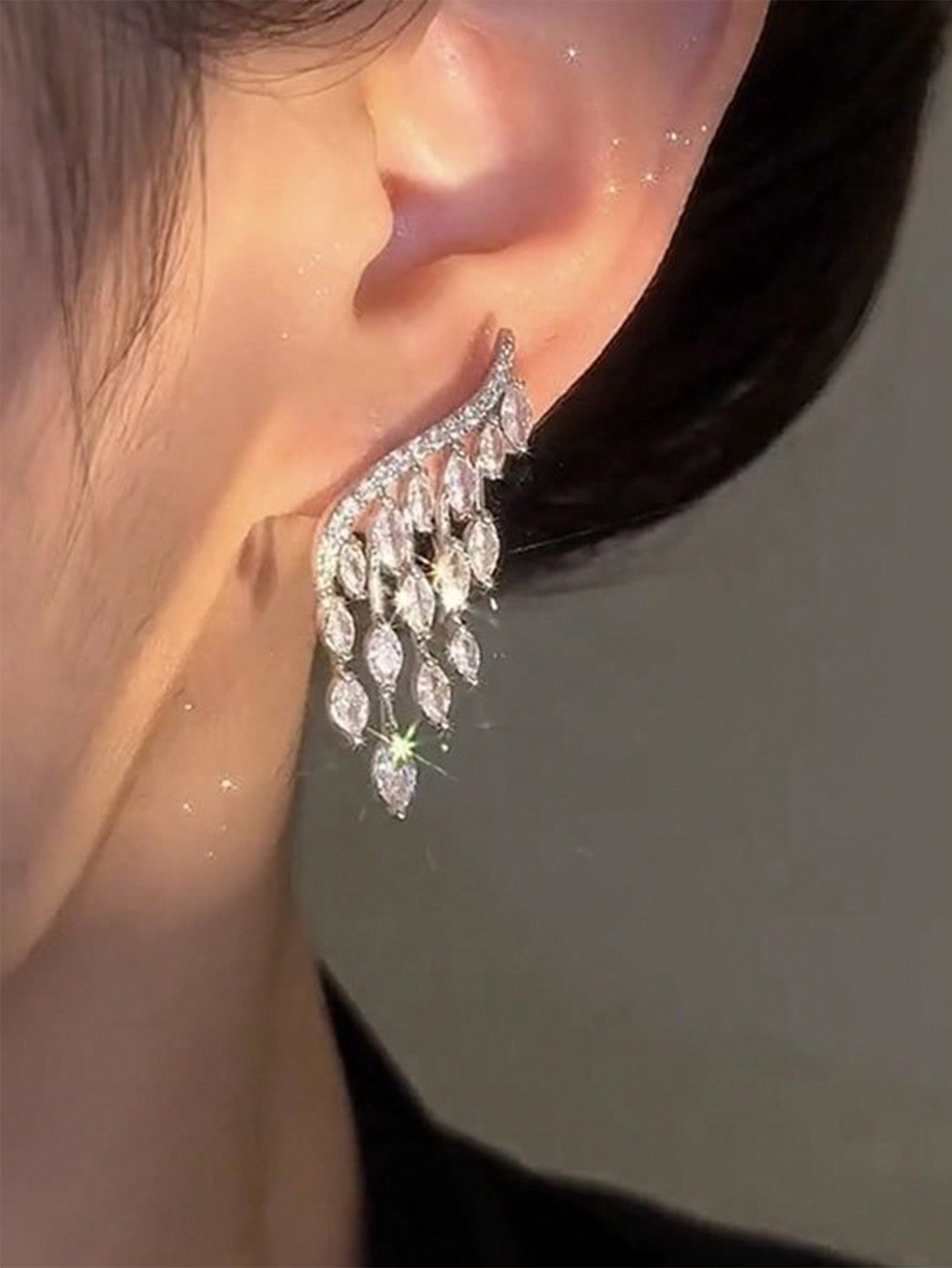 1Pair Fashionable & Exquisite Wing Shape Cubic Zirconia Waterdrop Bridal Luxury Evening Gift Versatile Personality Women Earrings